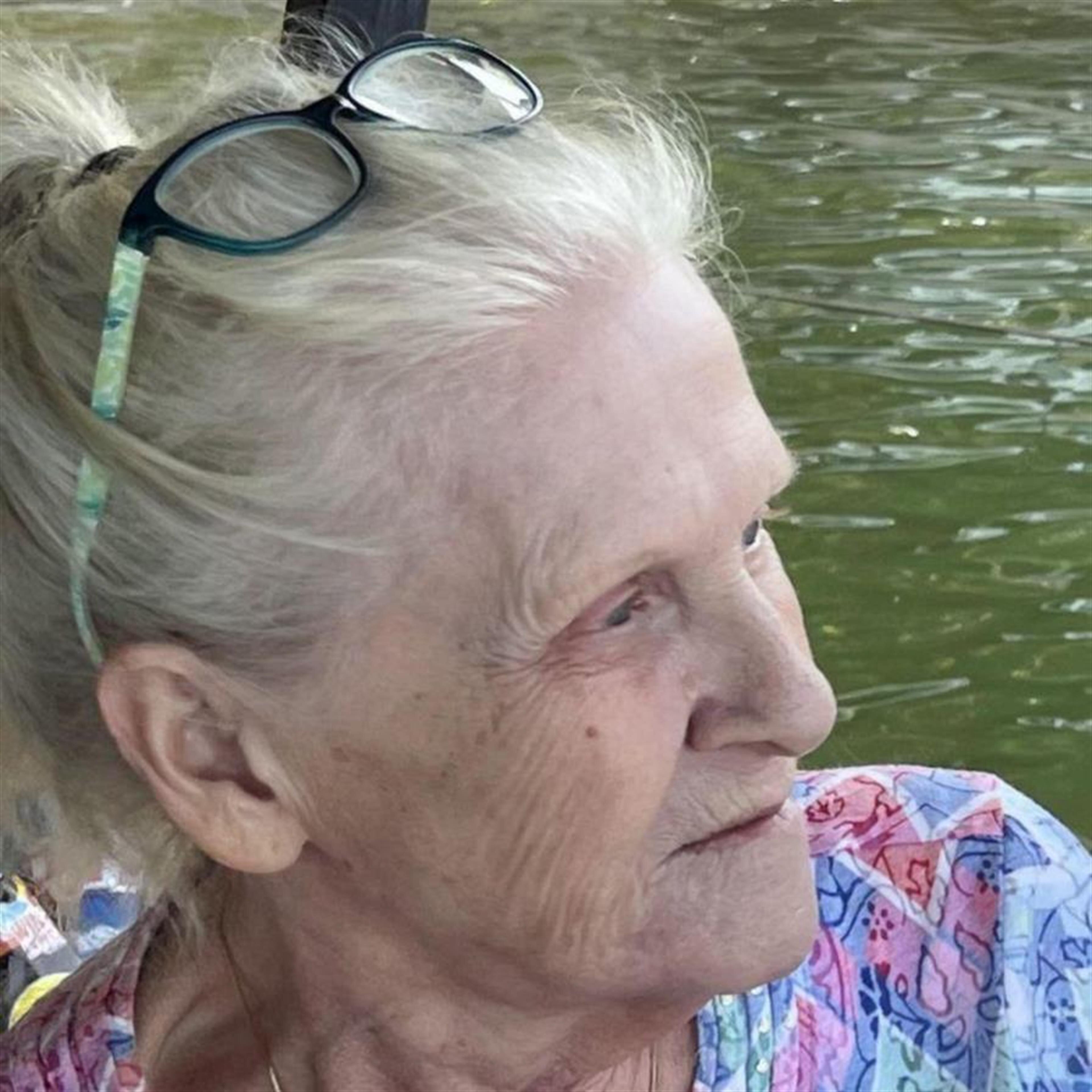 Betty Gay Whitaker (Camdenton)