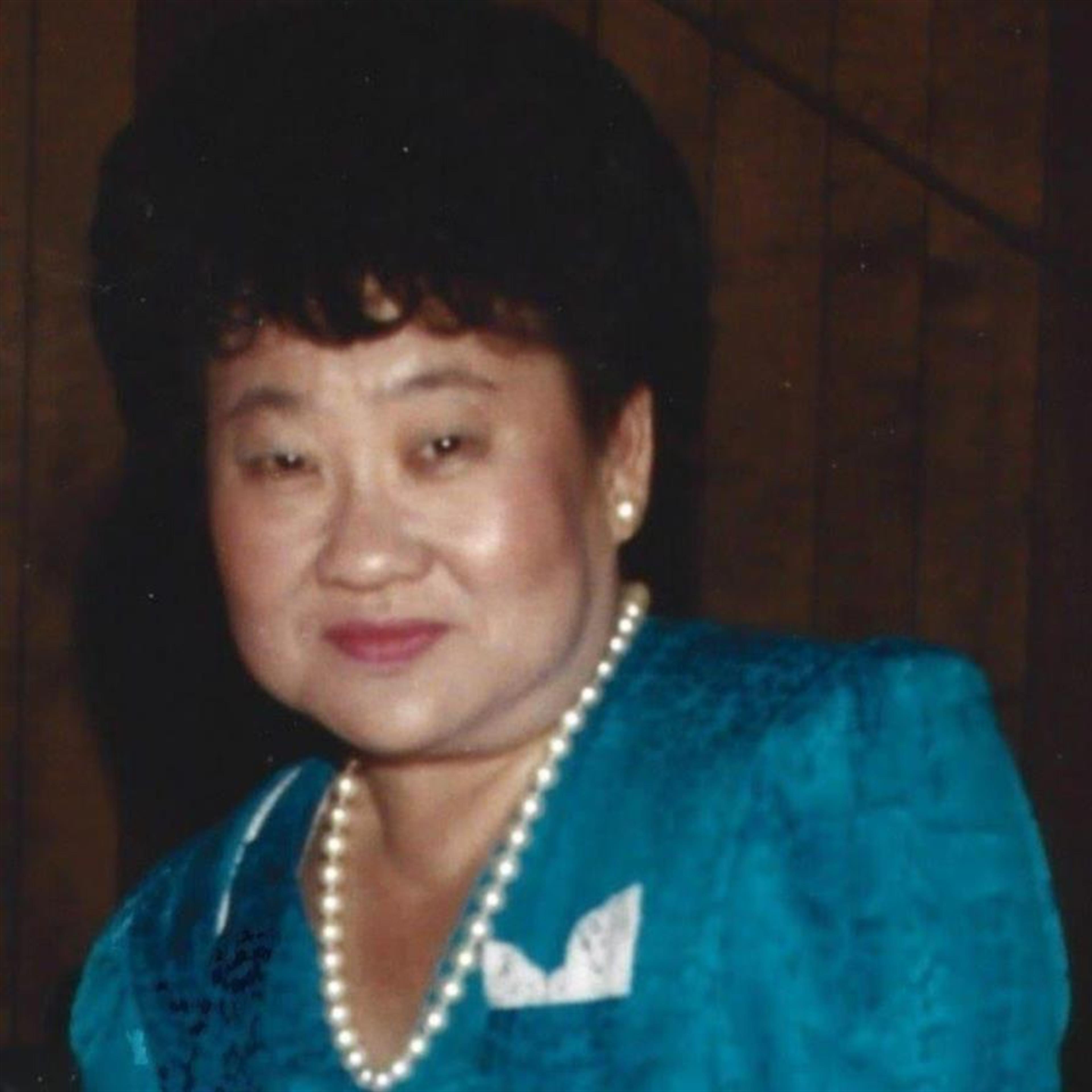 Mavis Chin Reynolds