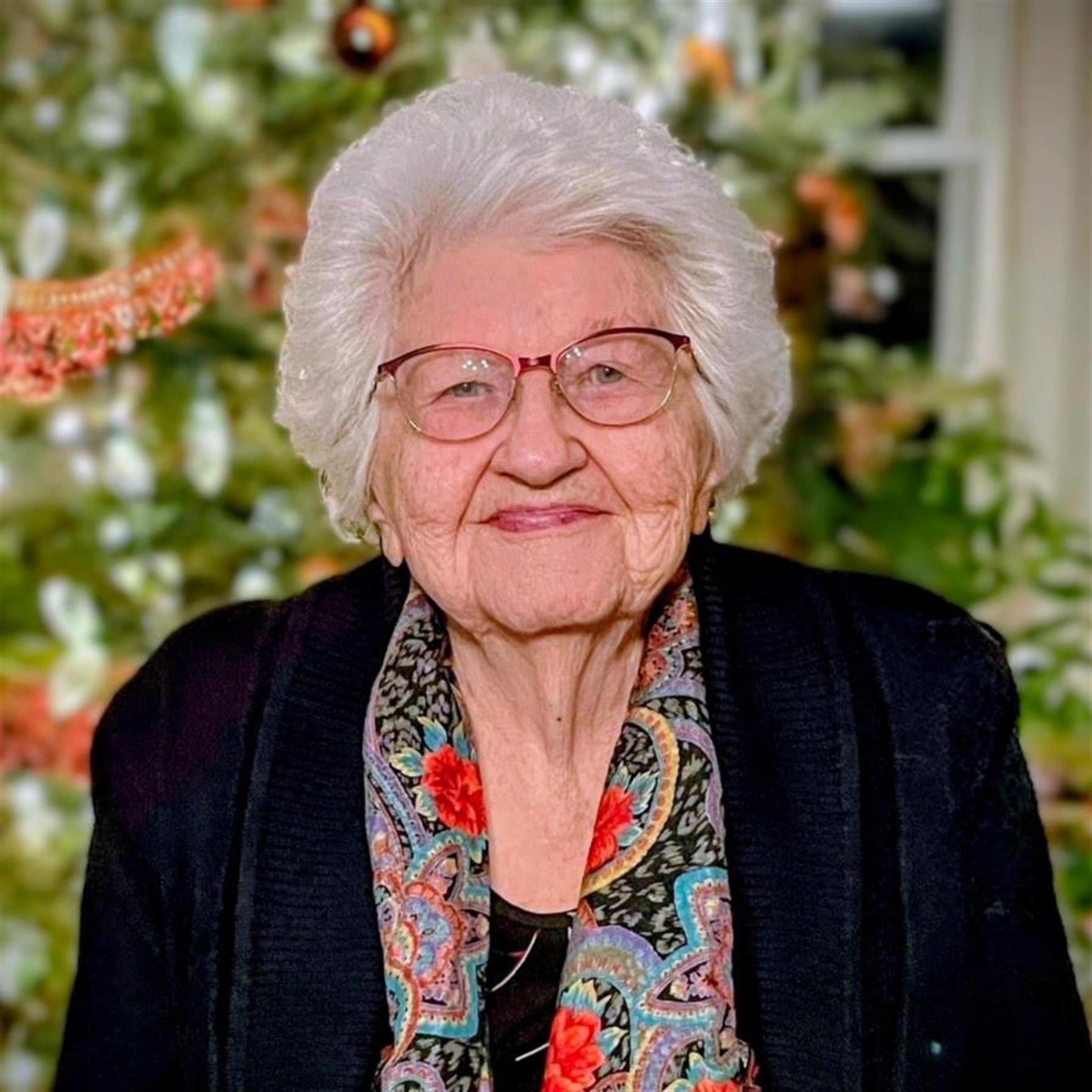 Virginia Carroll Hastings Lawter