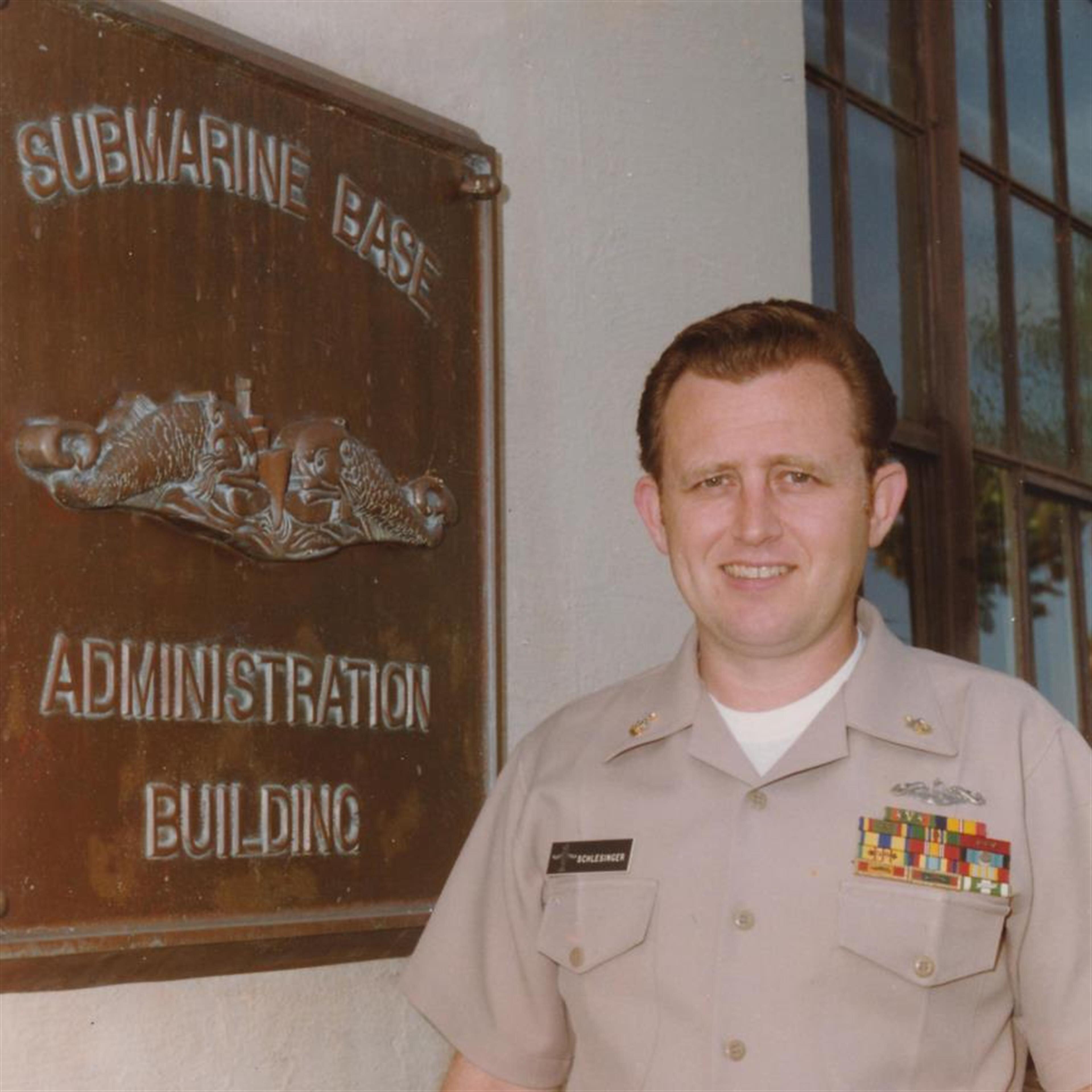 Thomas R. "Tom" Schlesinger