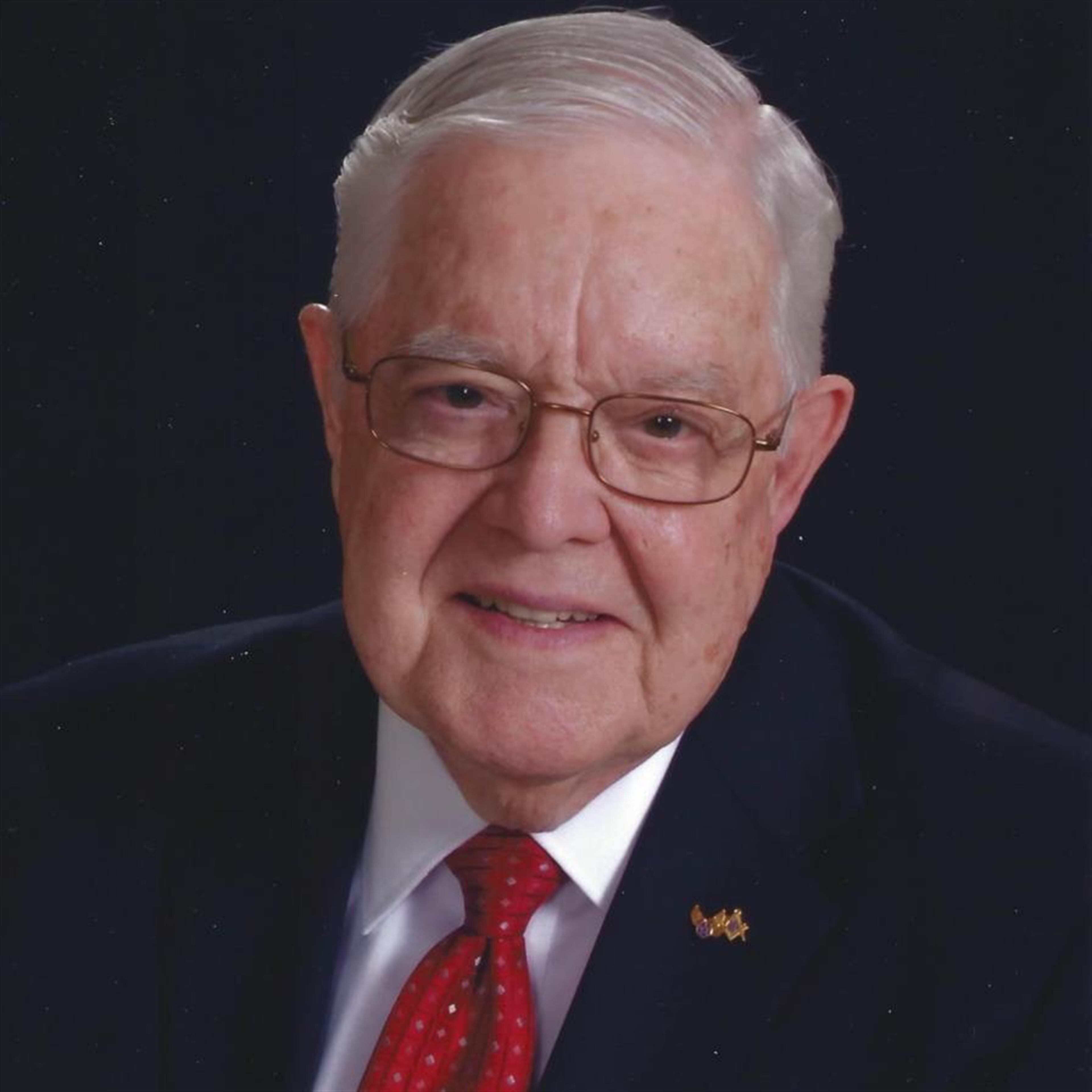 Richard E. "Dick" Davies Sr.