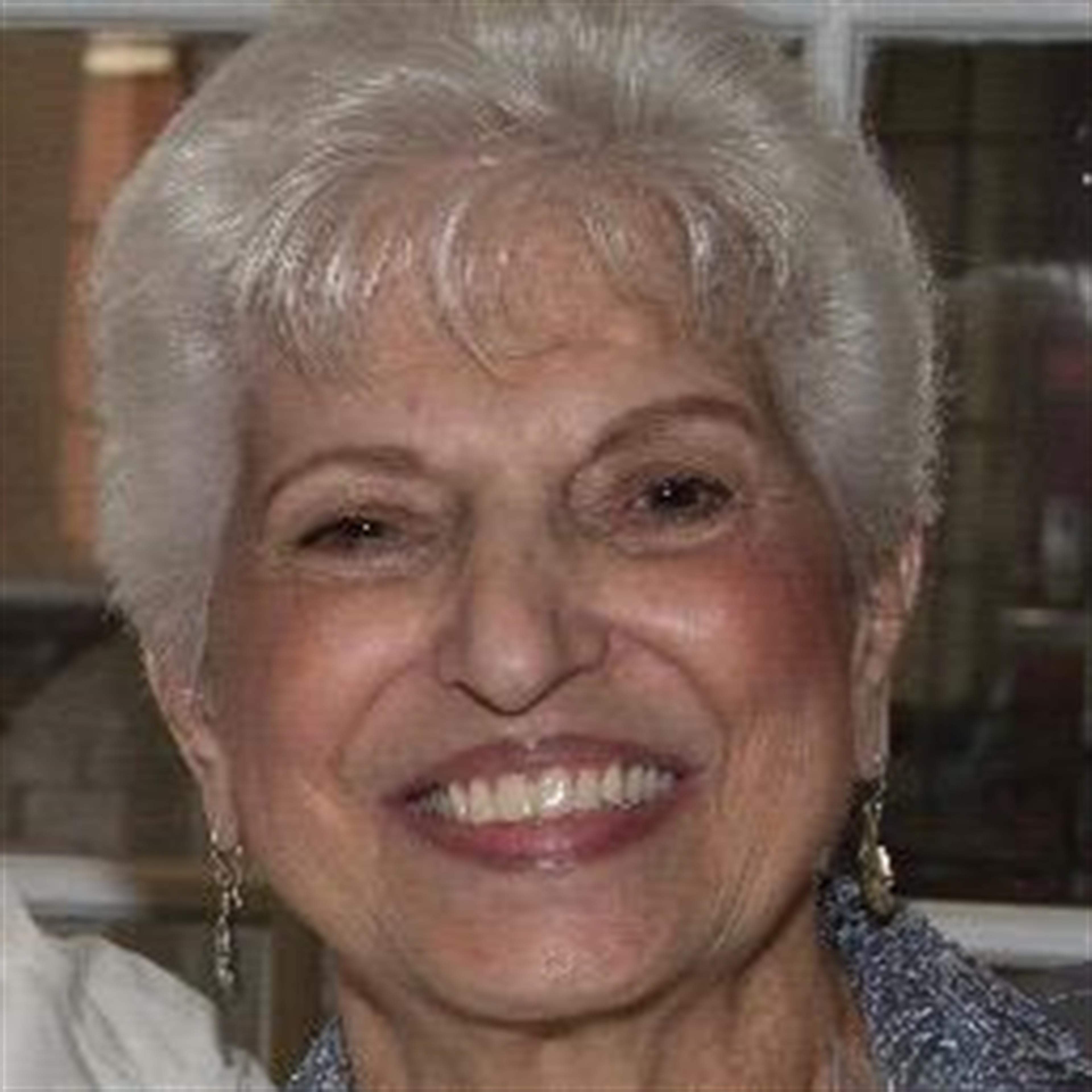 Mary M Christoff