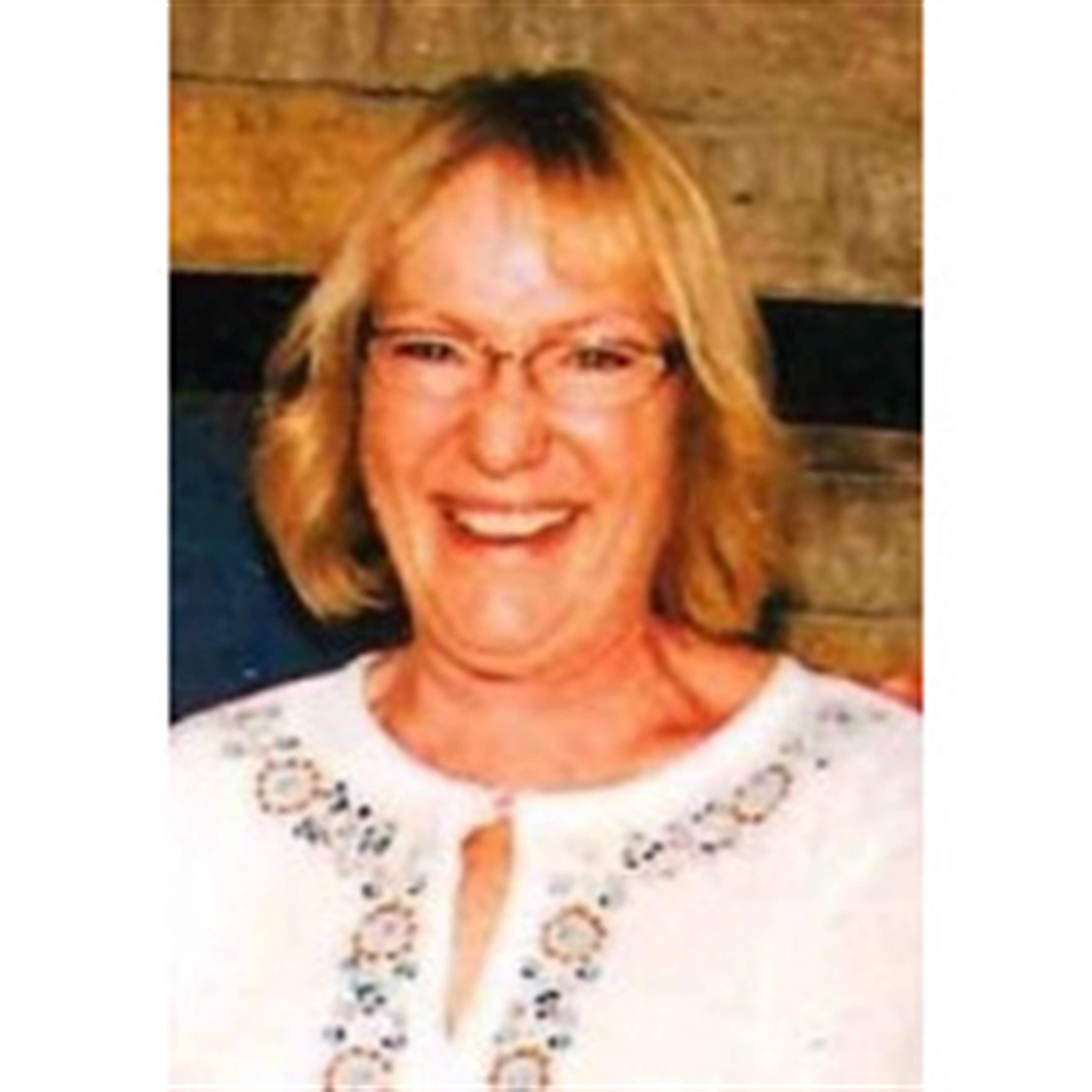 Linda Proctor's obituary picture