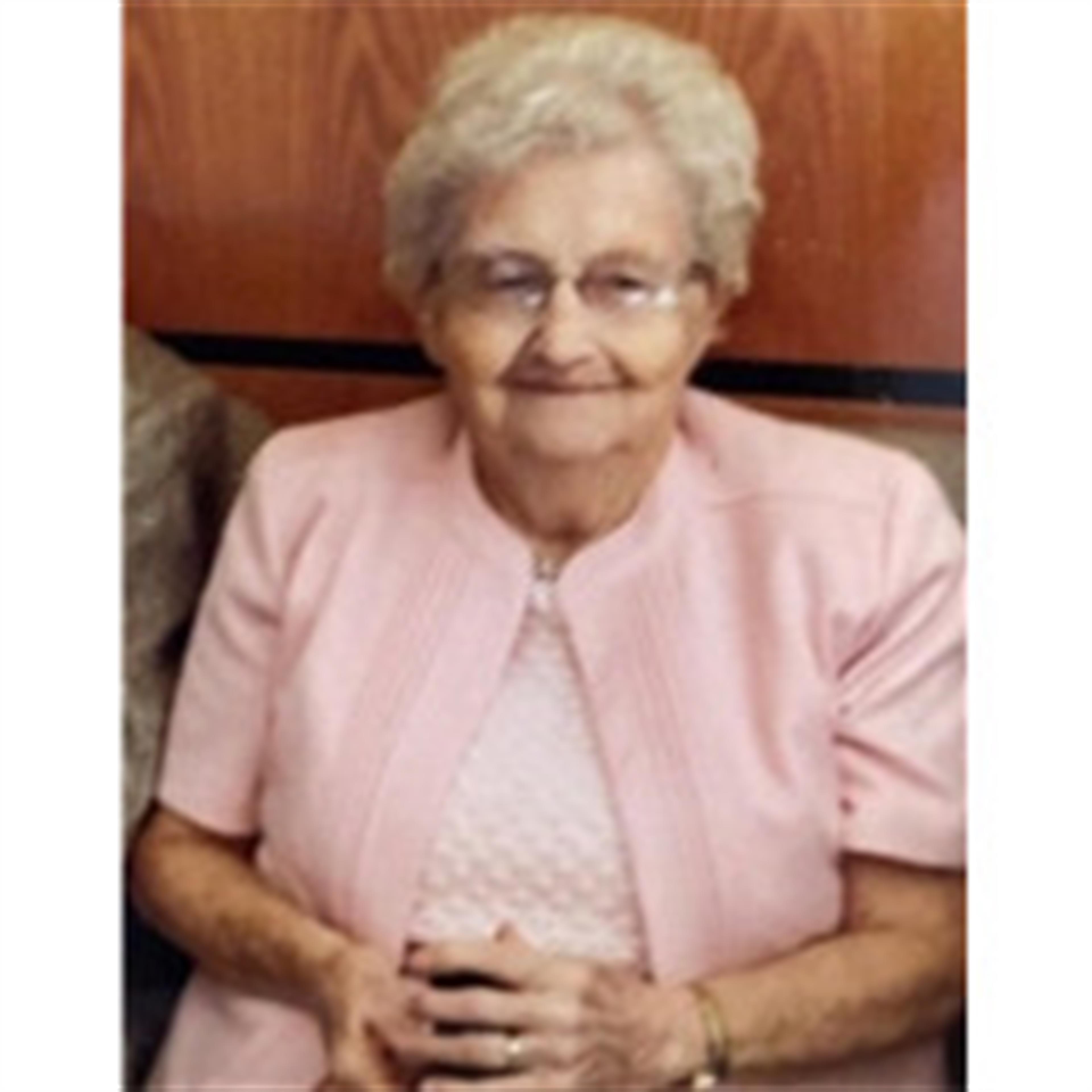 Bonnadene Hefner's obituary picture