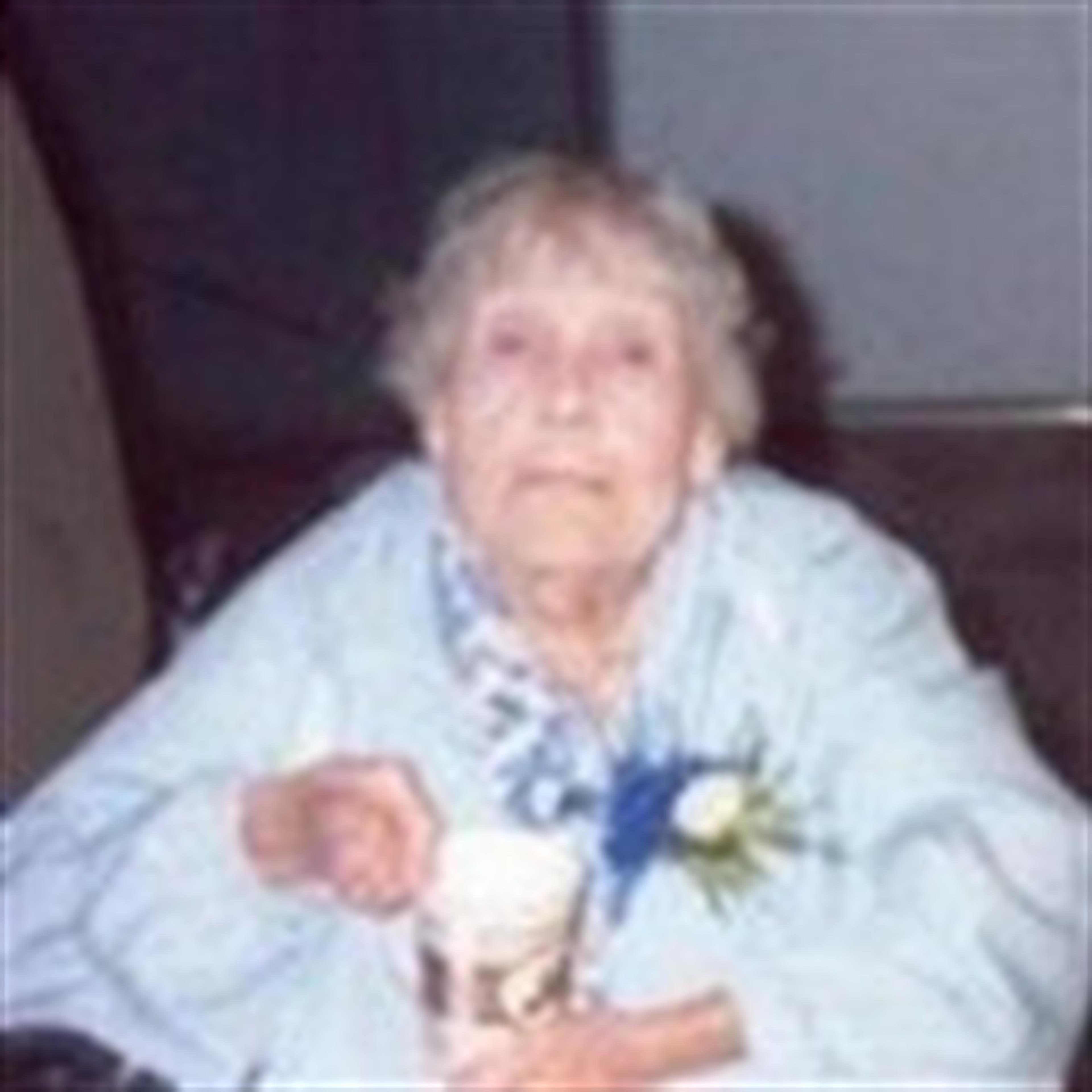 Esther Murl Lee's obituary picture