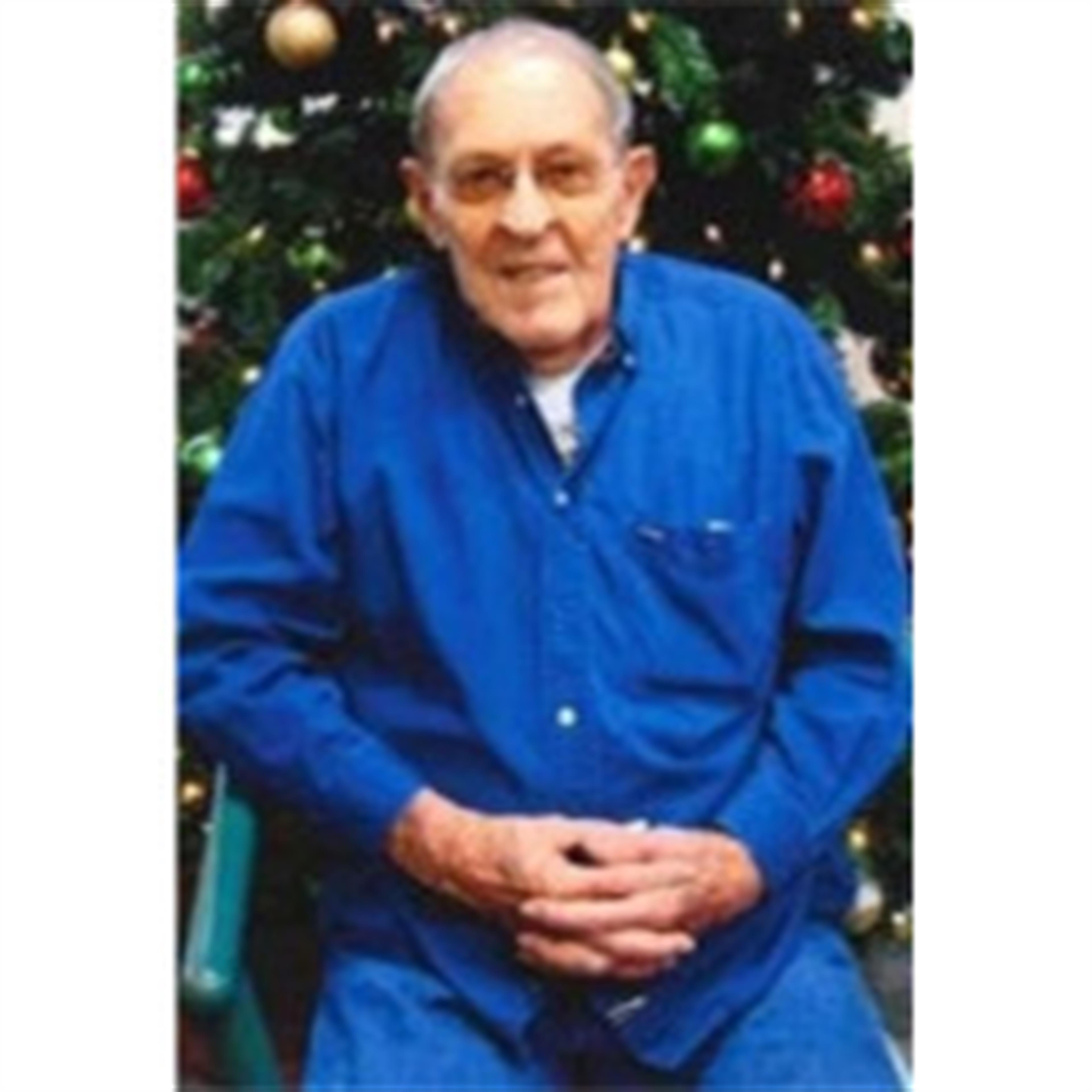 Lowell Eugene McCulley's obituary picture