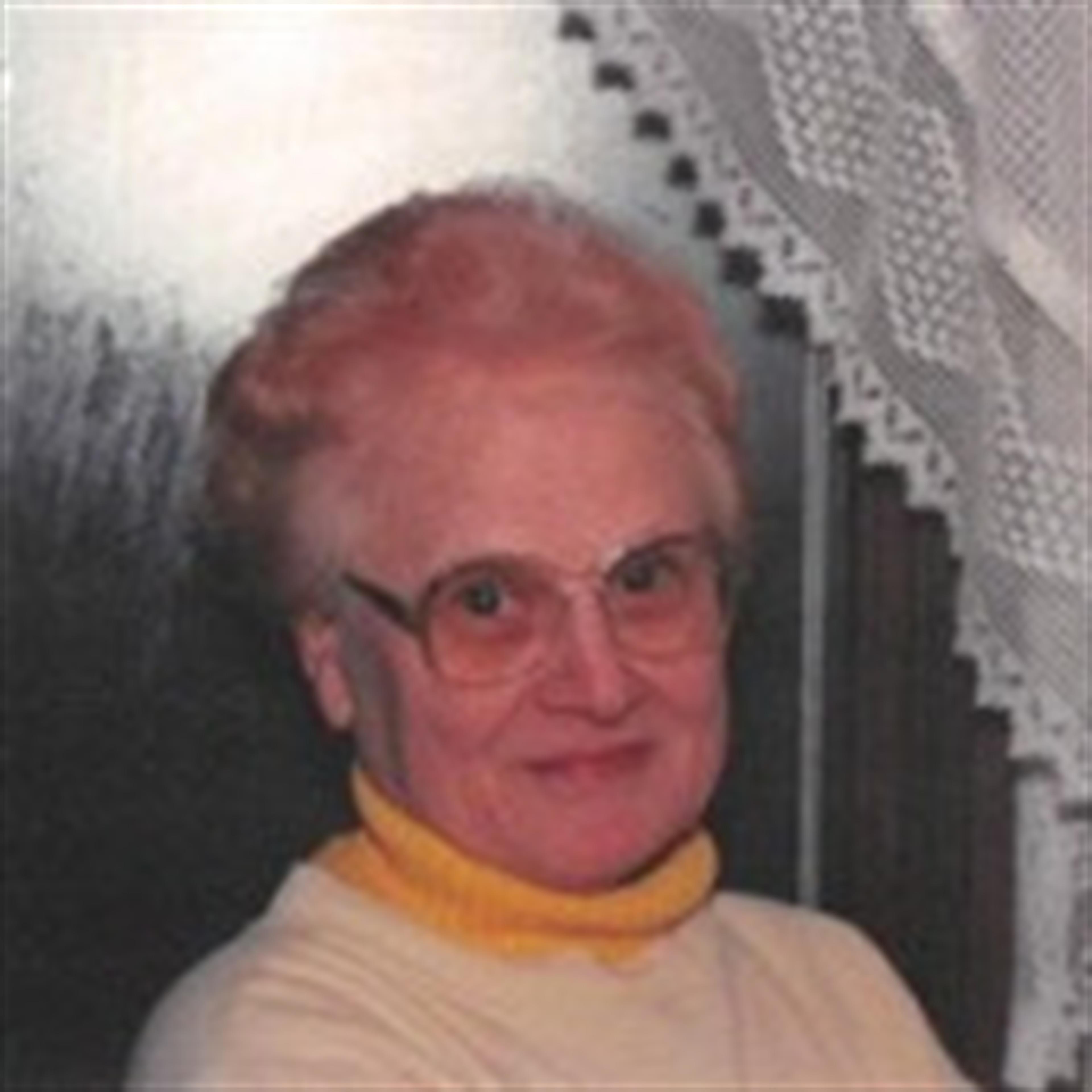 Vivian Huisman's obituary picture