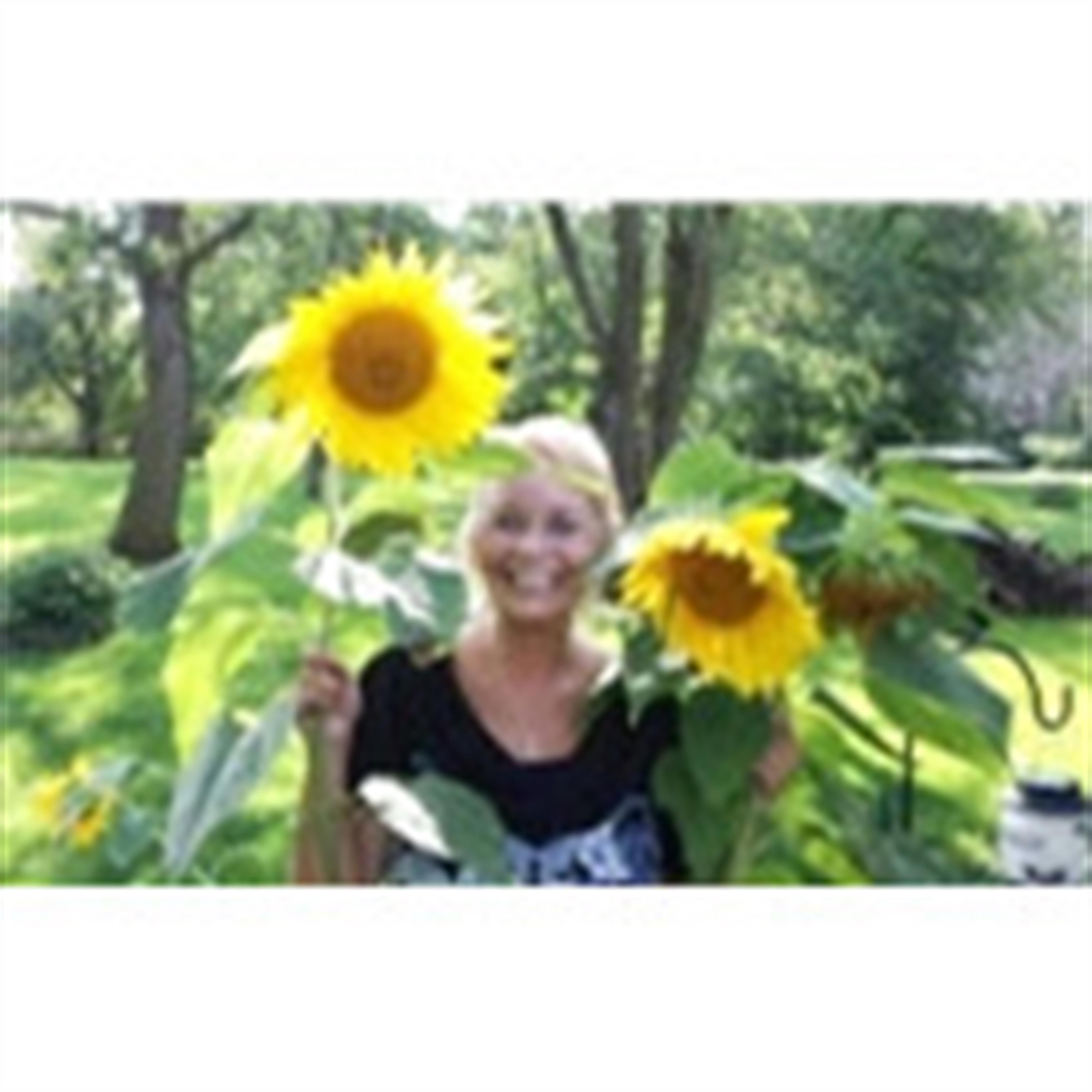 Sherry Rae Budiselich's obituary picture