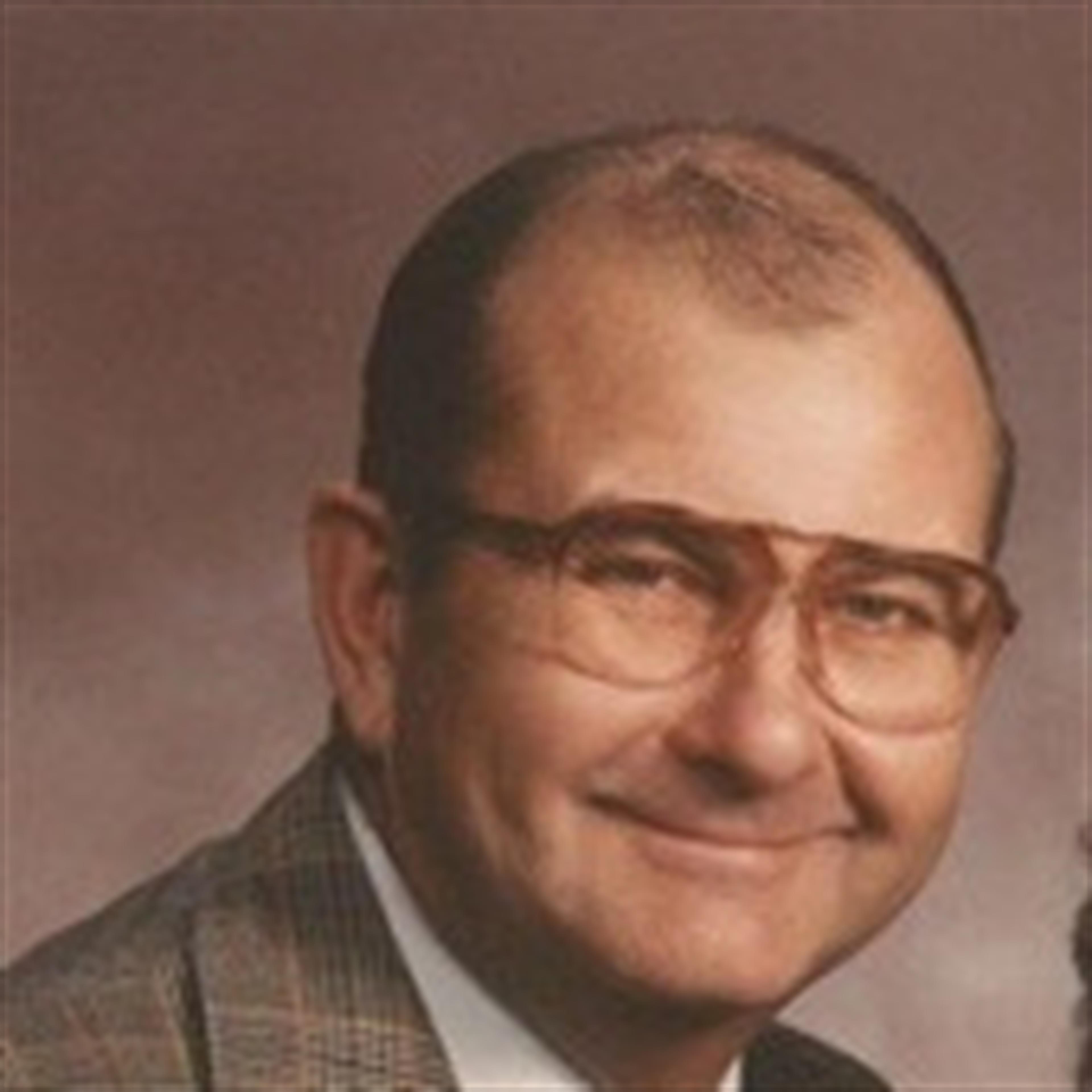 Tom Peckham's obituary picture