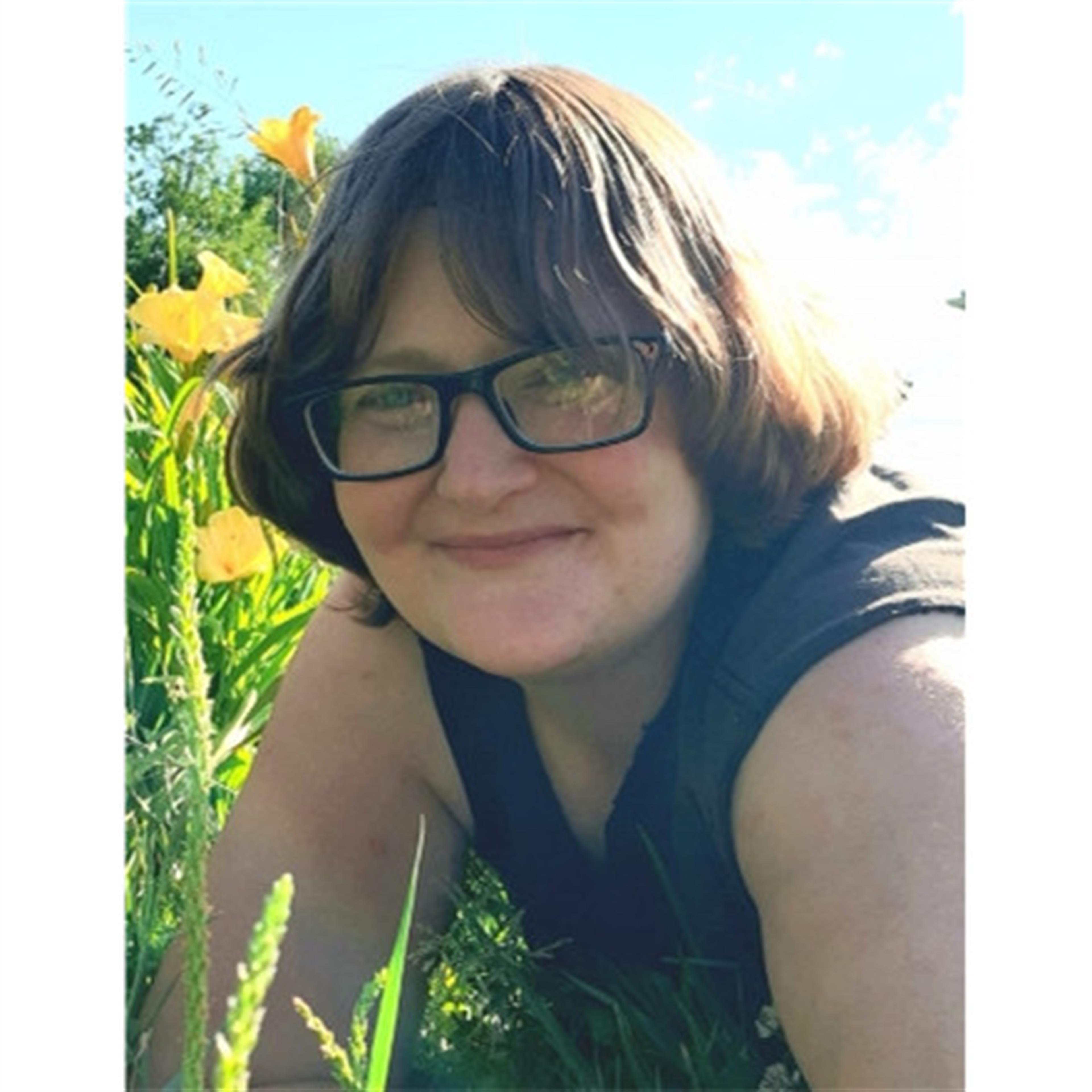 Jennifer Lynnaja Campbell