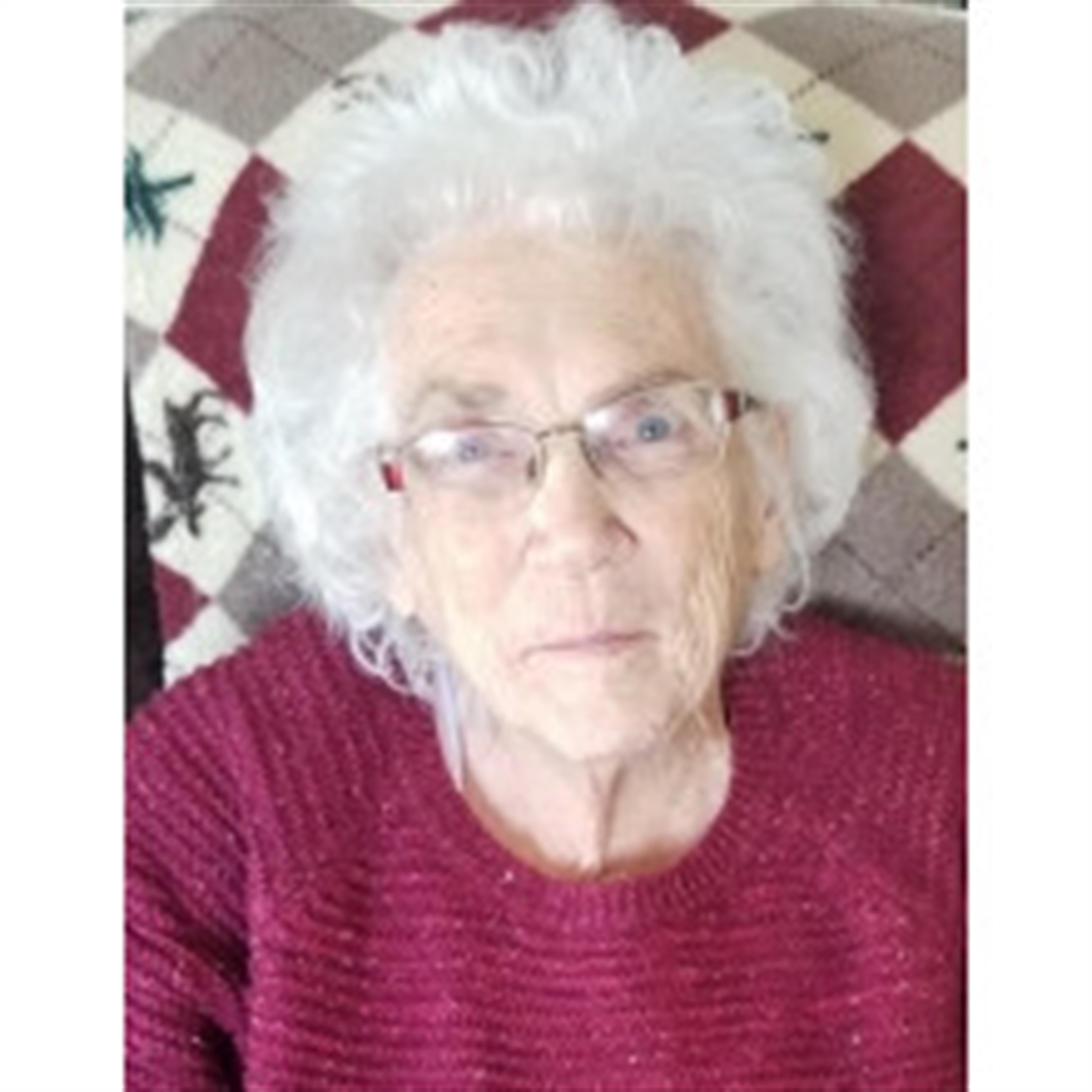 Helen Louise Wood's obituary picture