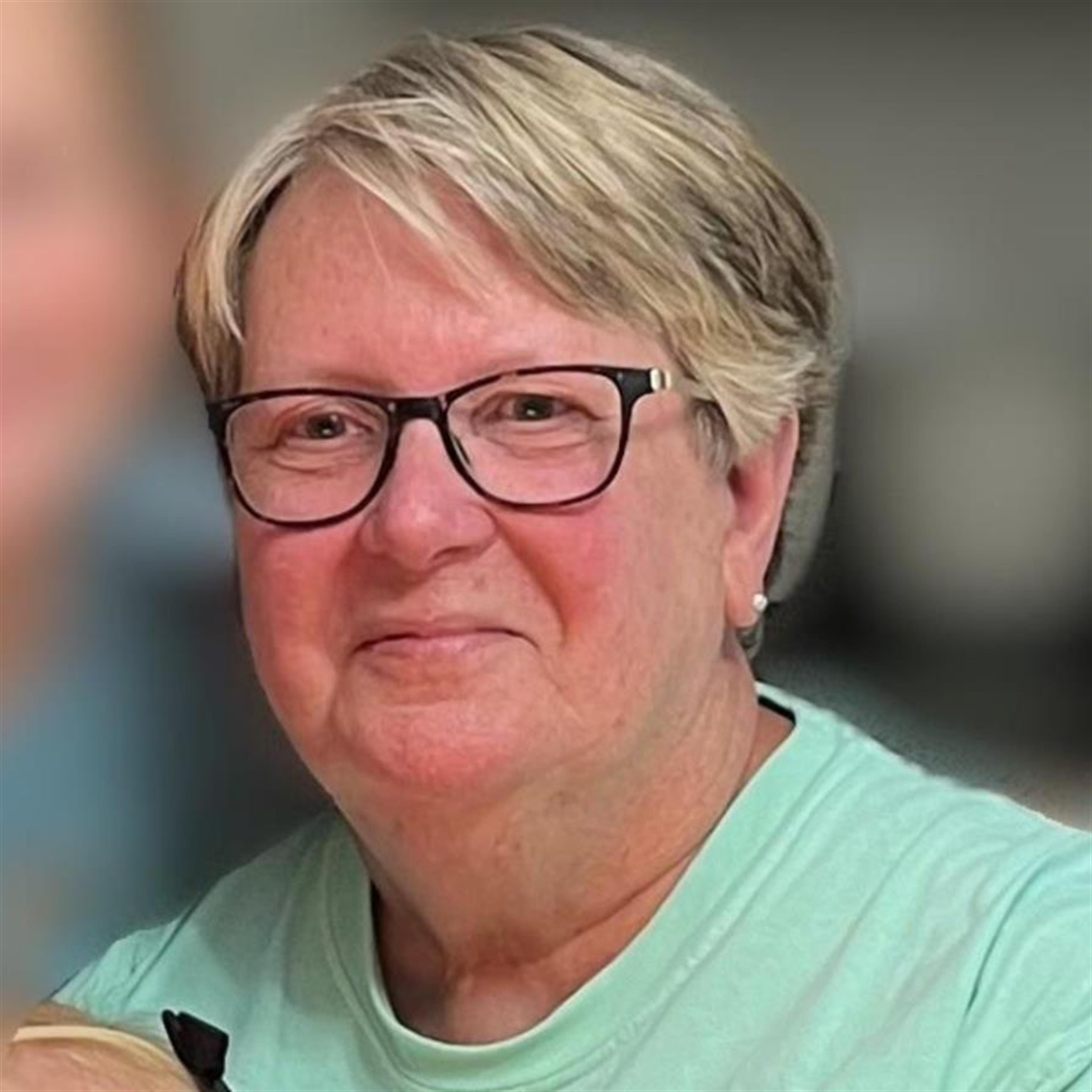 Beverly Kay Such's obituary picture