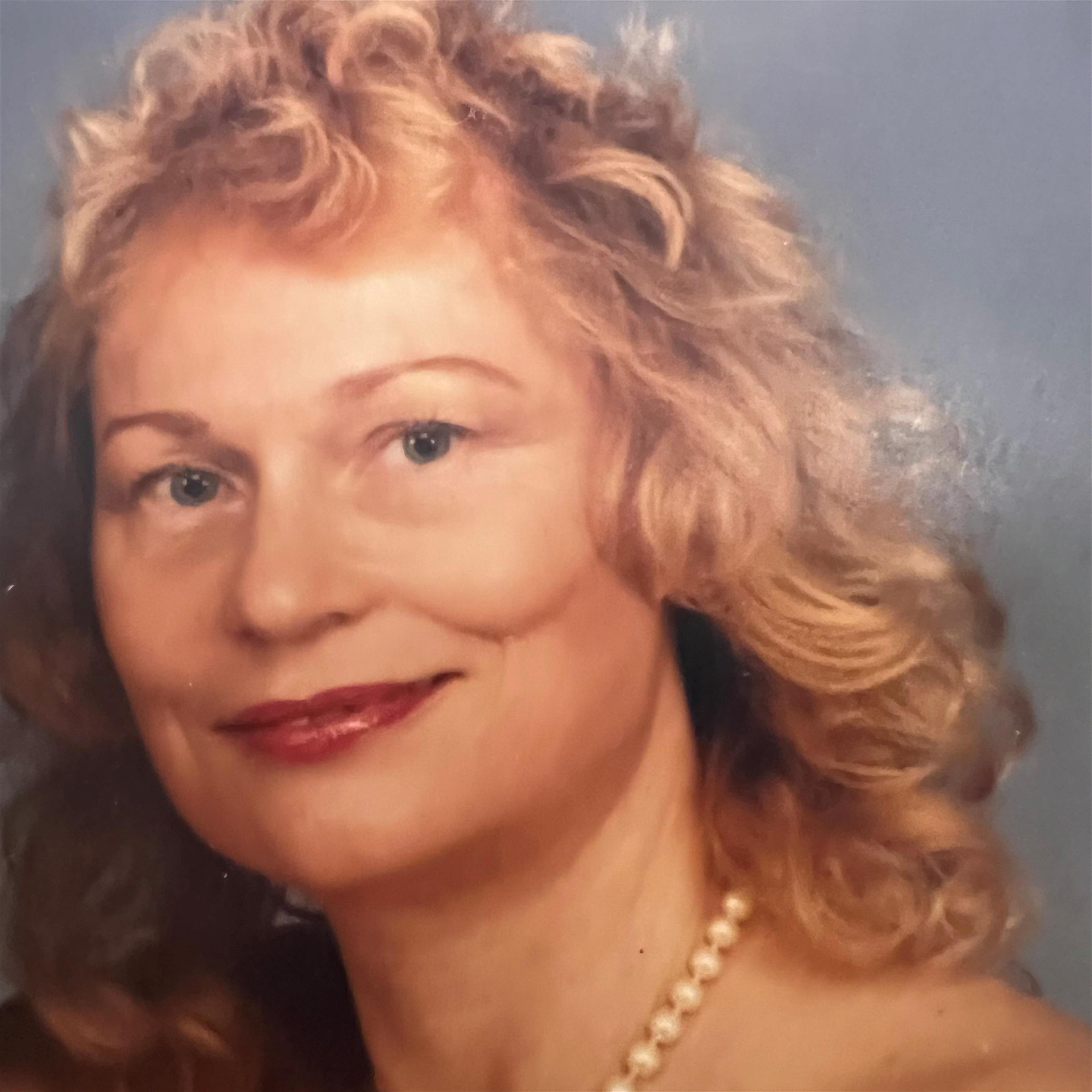 Barbara Dato Valentine's obituary picture