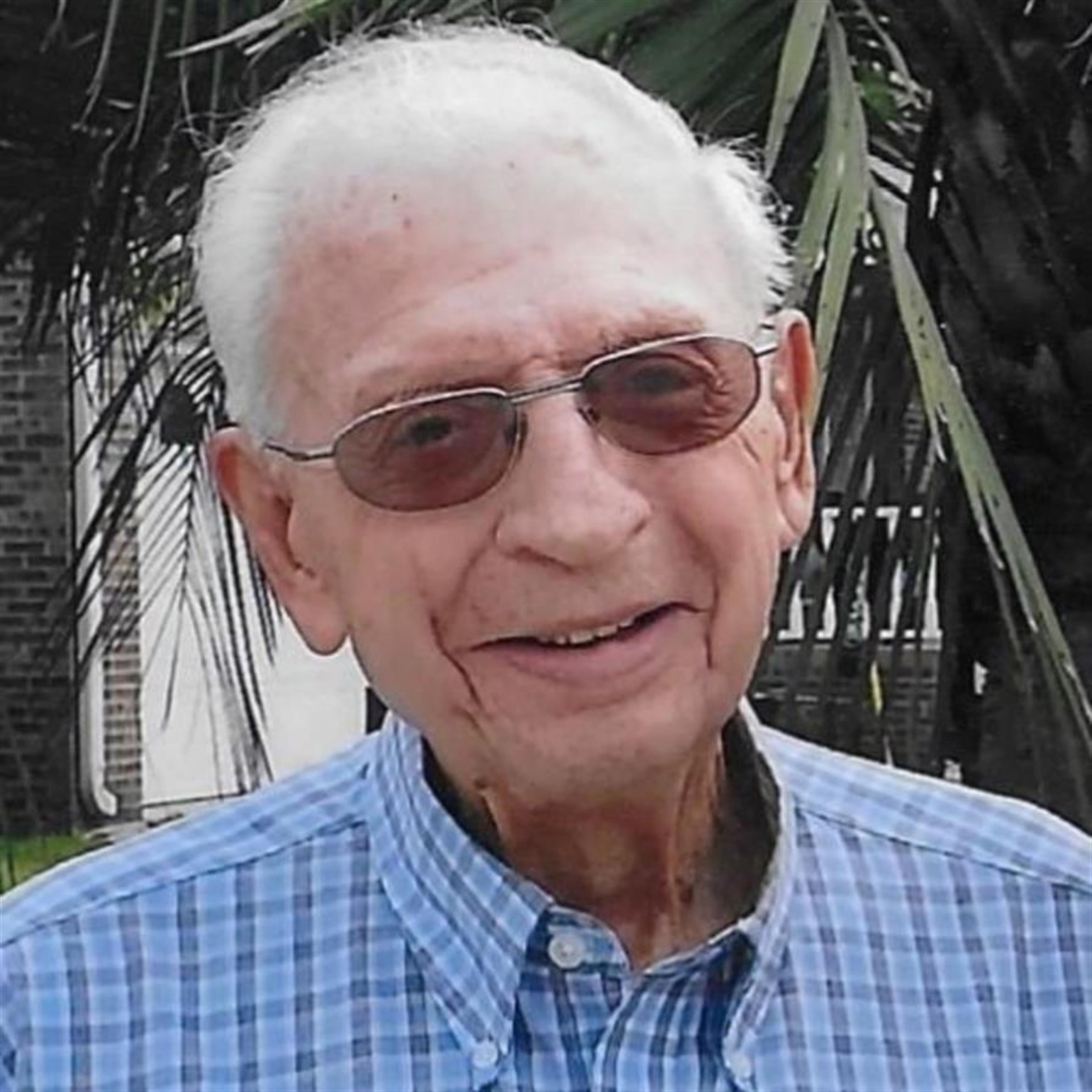 Wilbert Gene Leonhardt's obituary picture