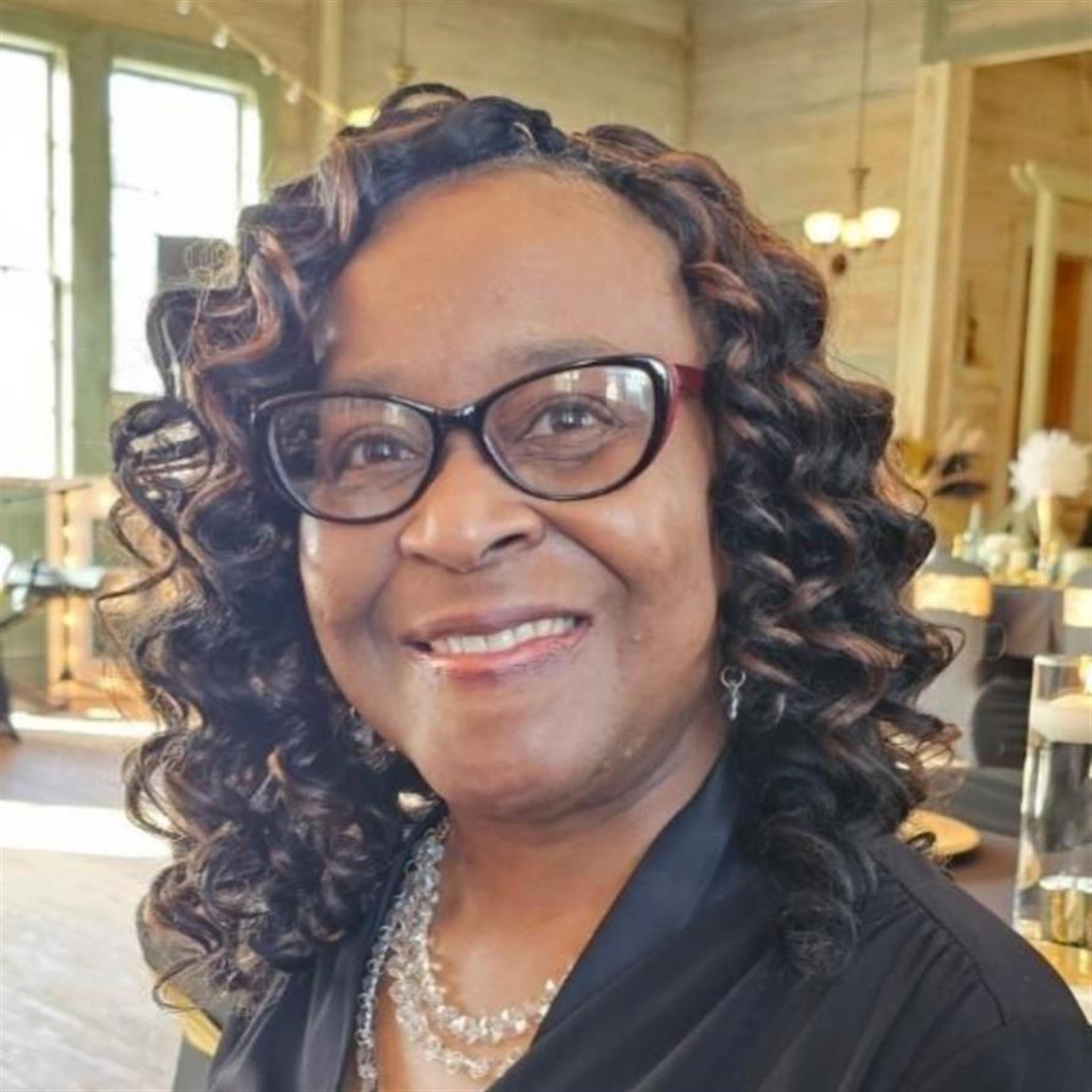 Alishea Yvette McLendon's obituary picture