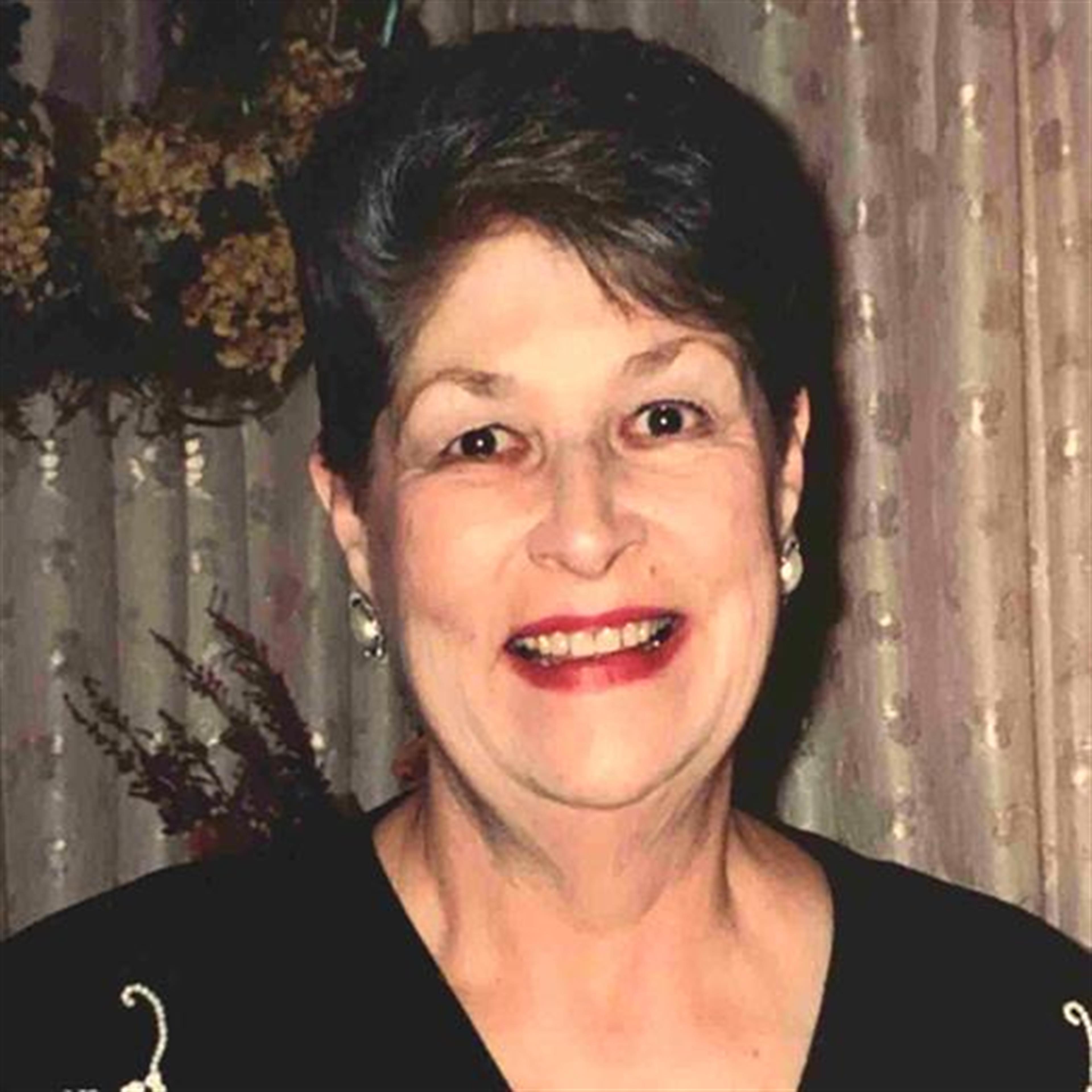 Carolyn Rowe Ballo's obituary picture