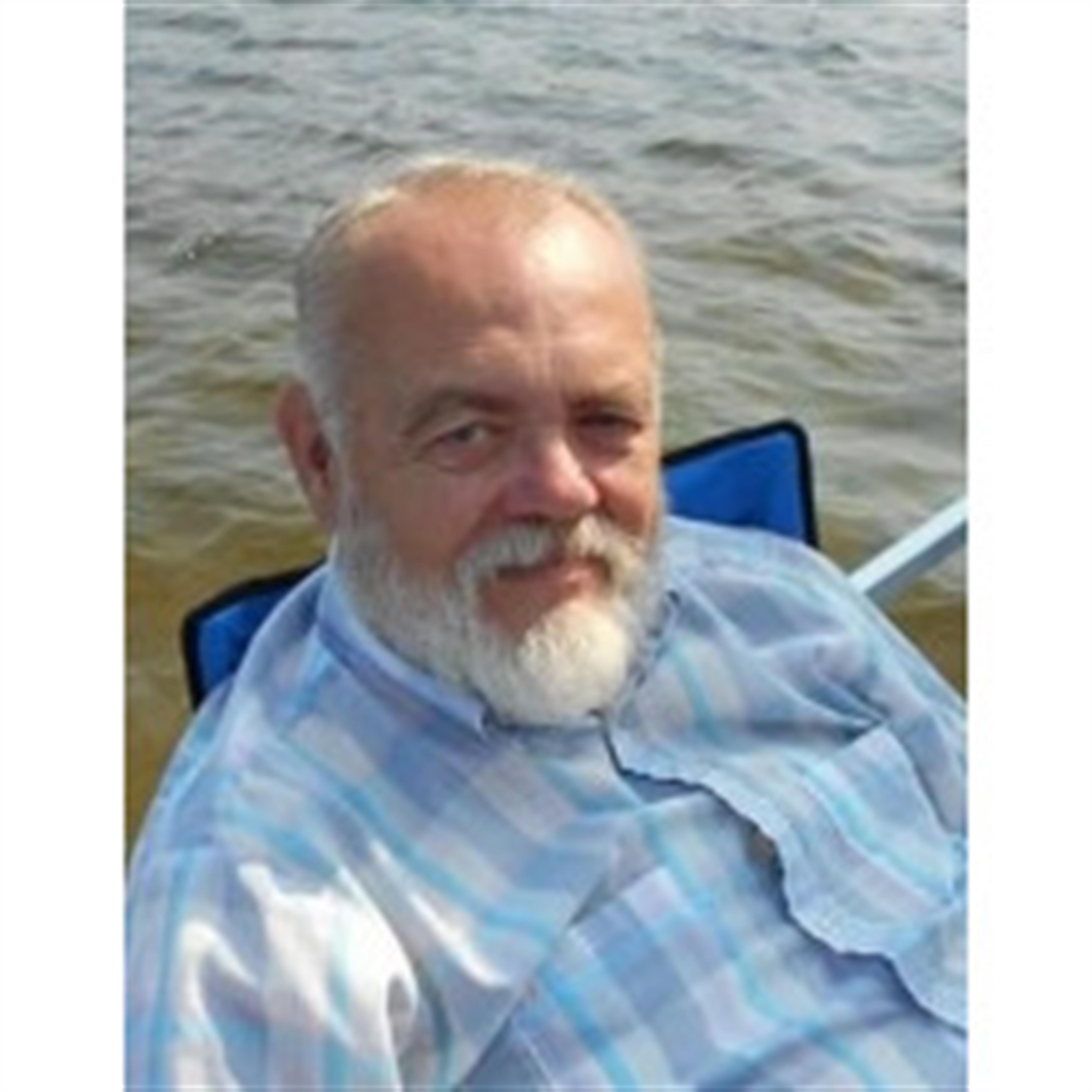 Douglas Wayne Holmes