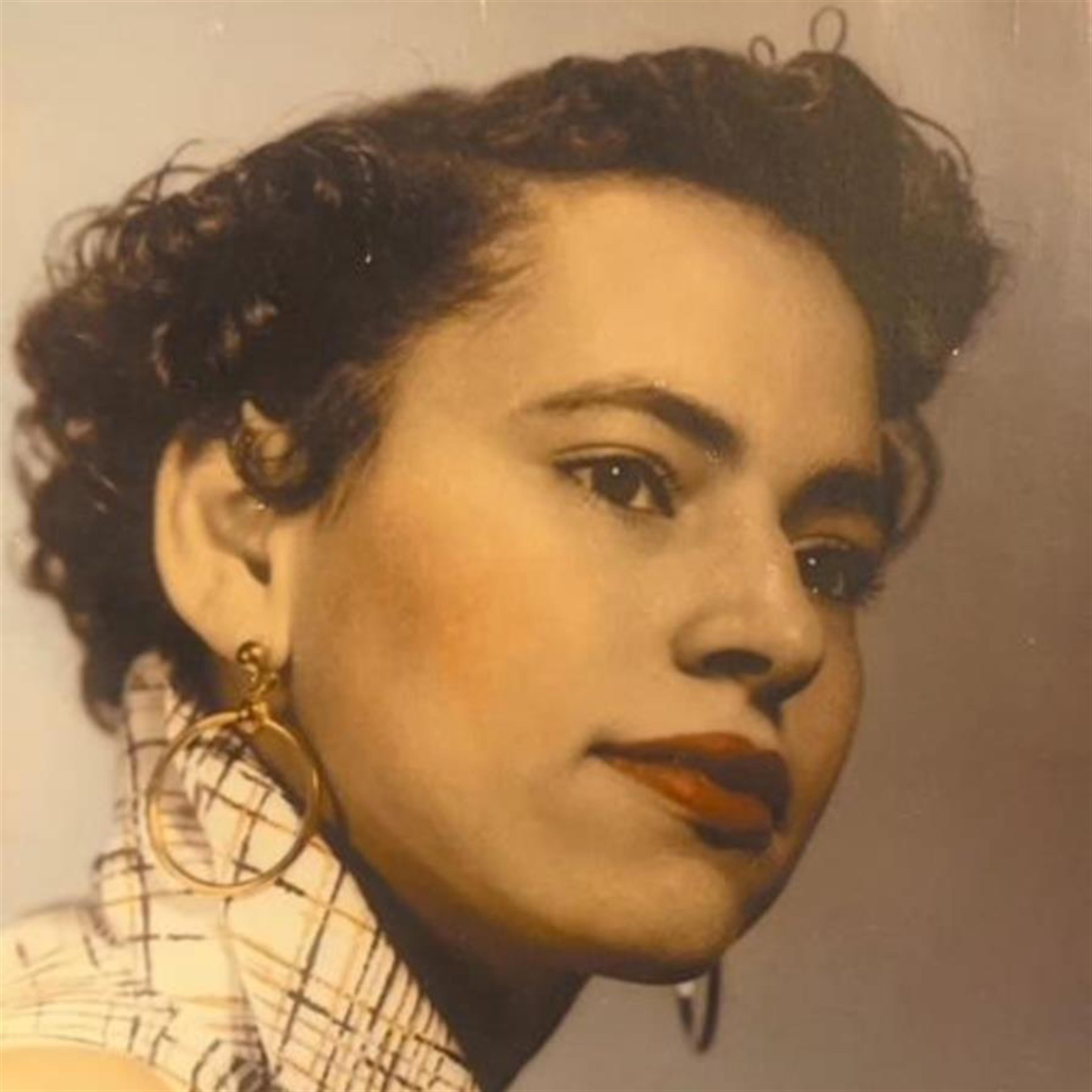 Marion Louise Ghee's obituary picture