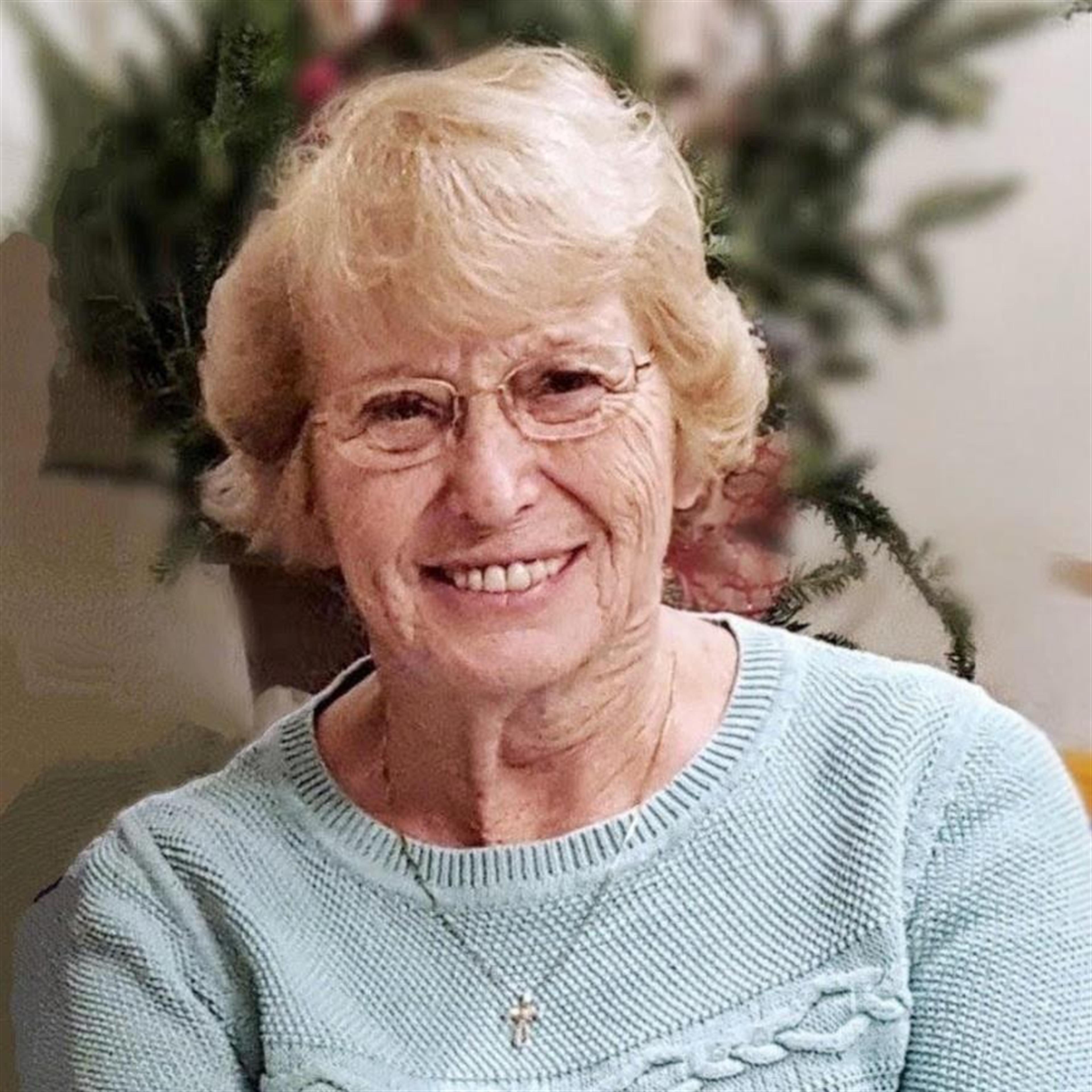 Gloria Jean (White) Fear