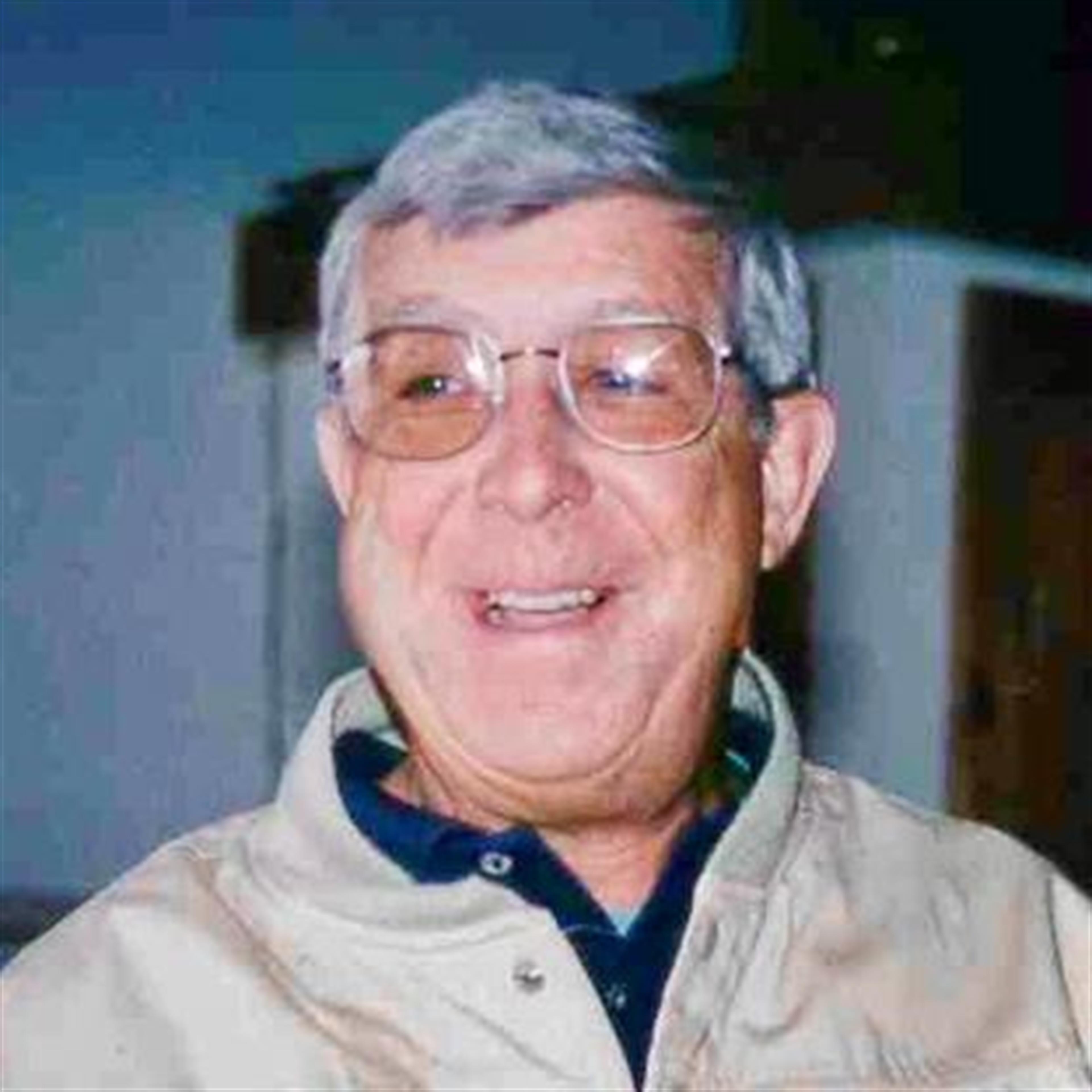 Robert Lee "Bob" Whalen's obituary picture