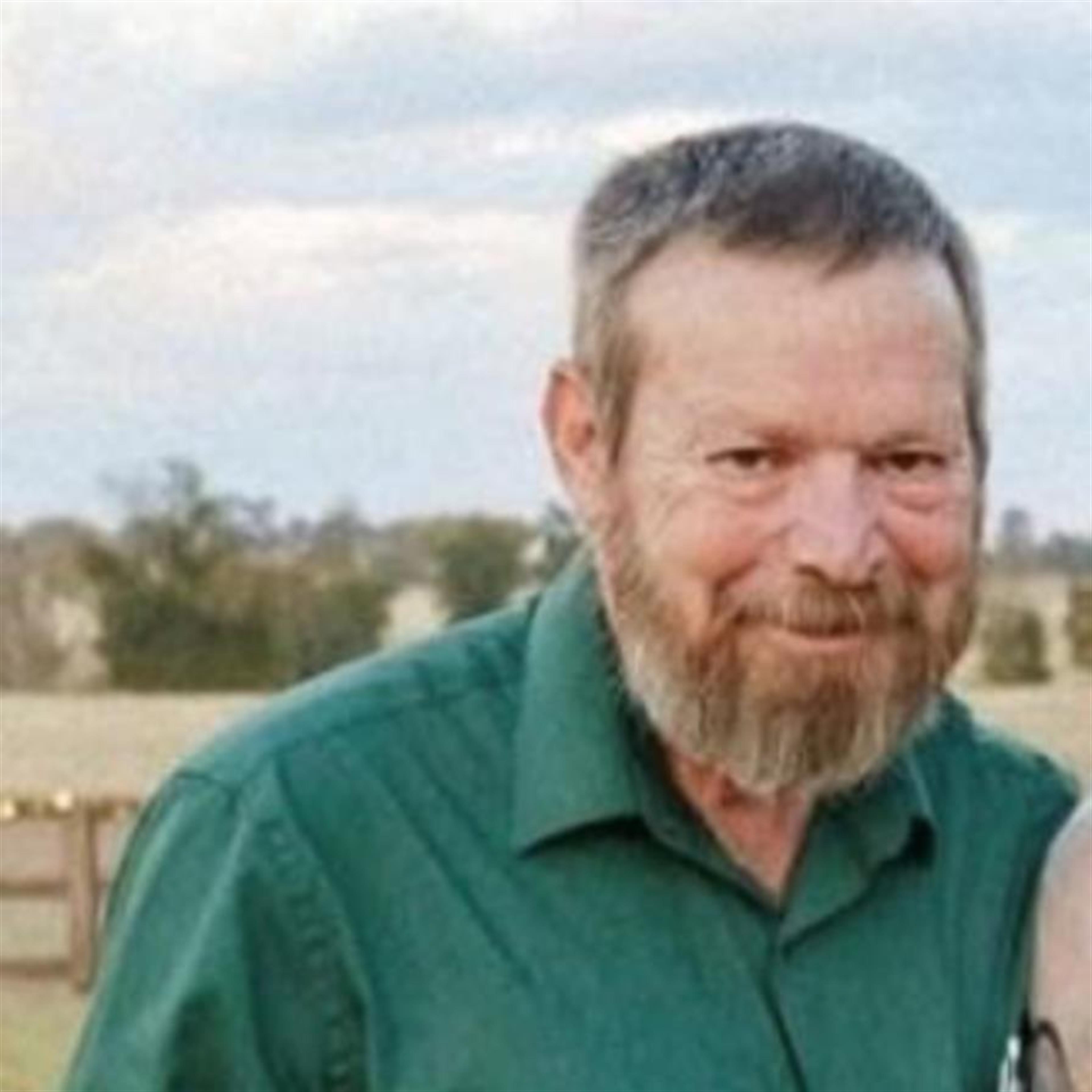 Larry Roman's obituary picture