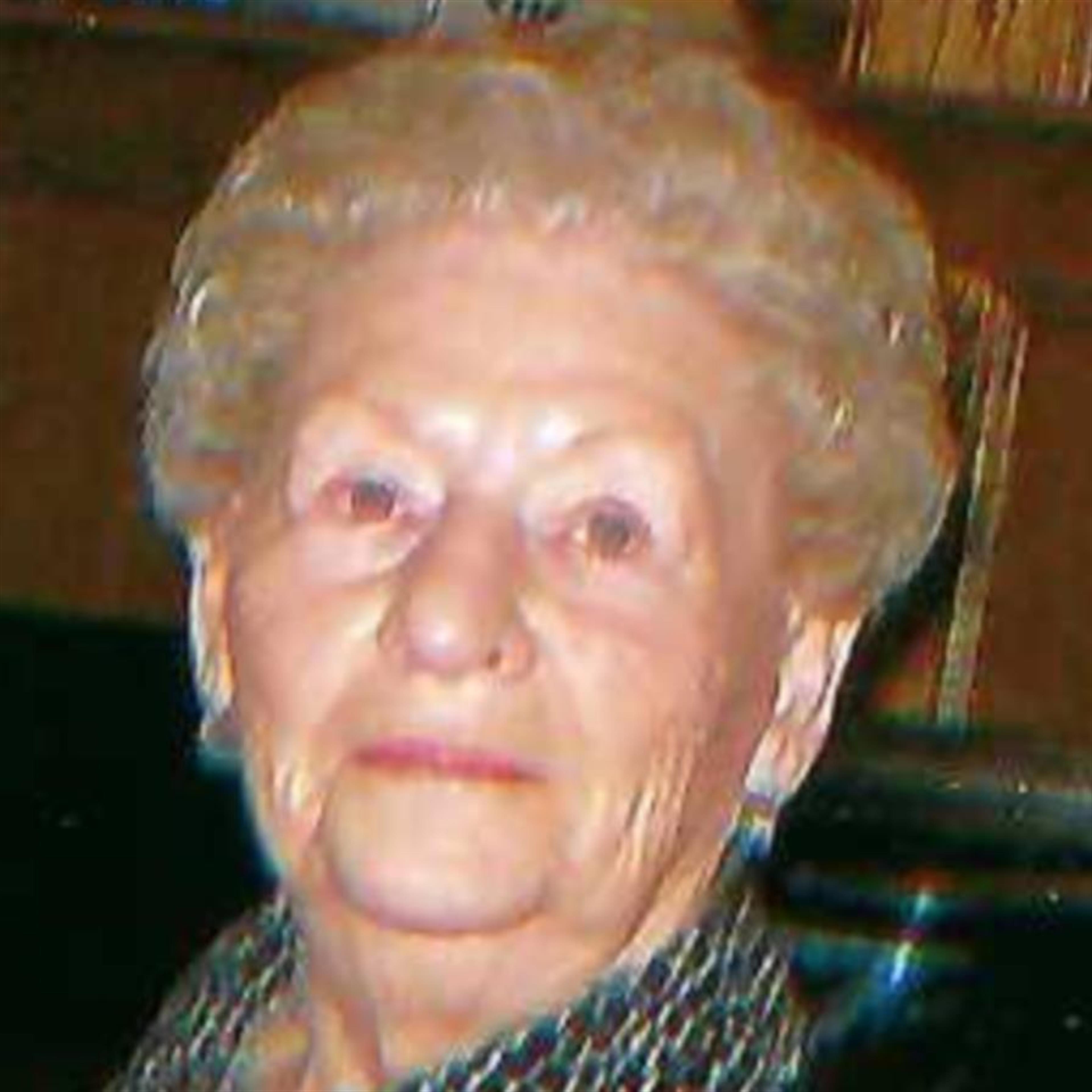 Donna Mae Simons' obituary picture