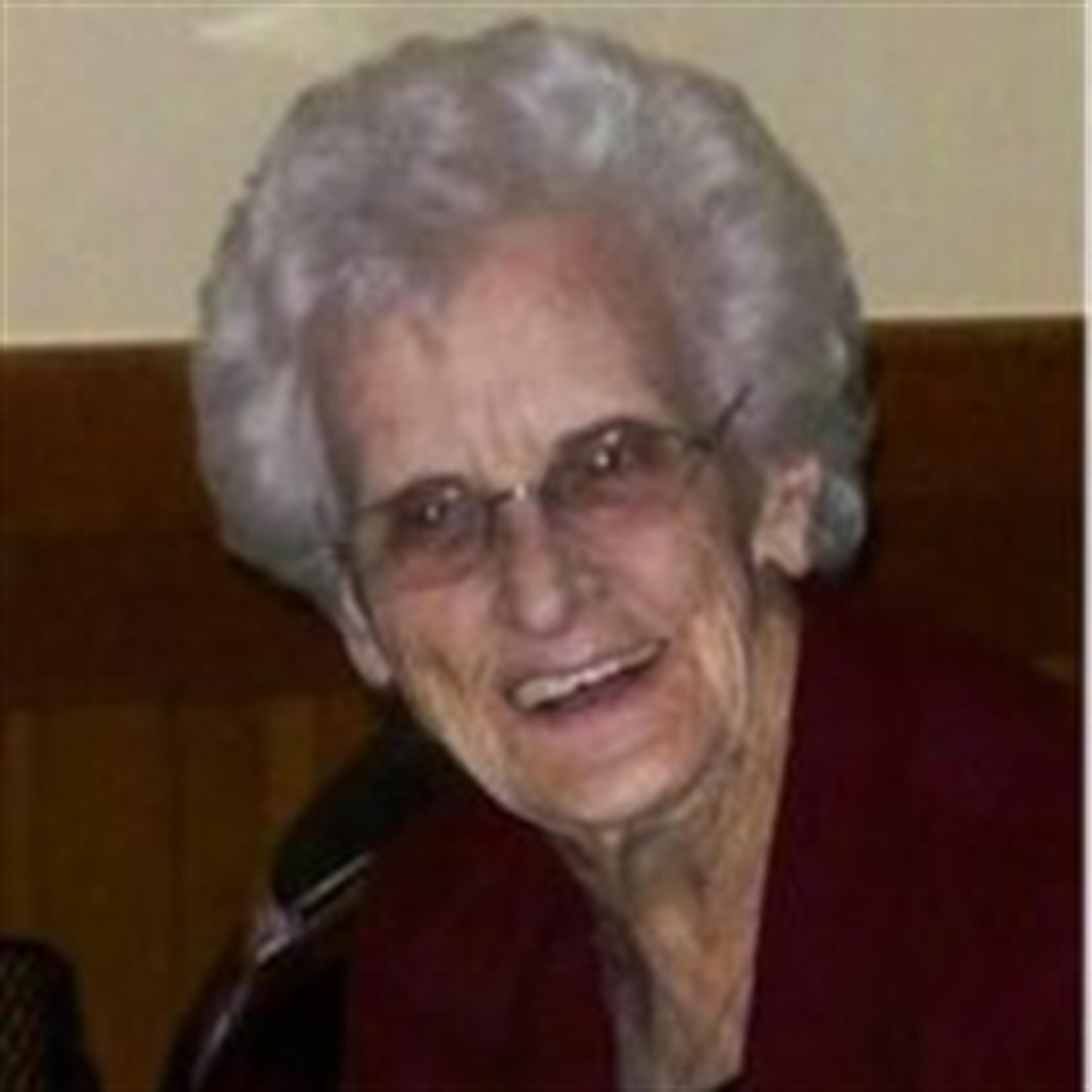 Alma Giles