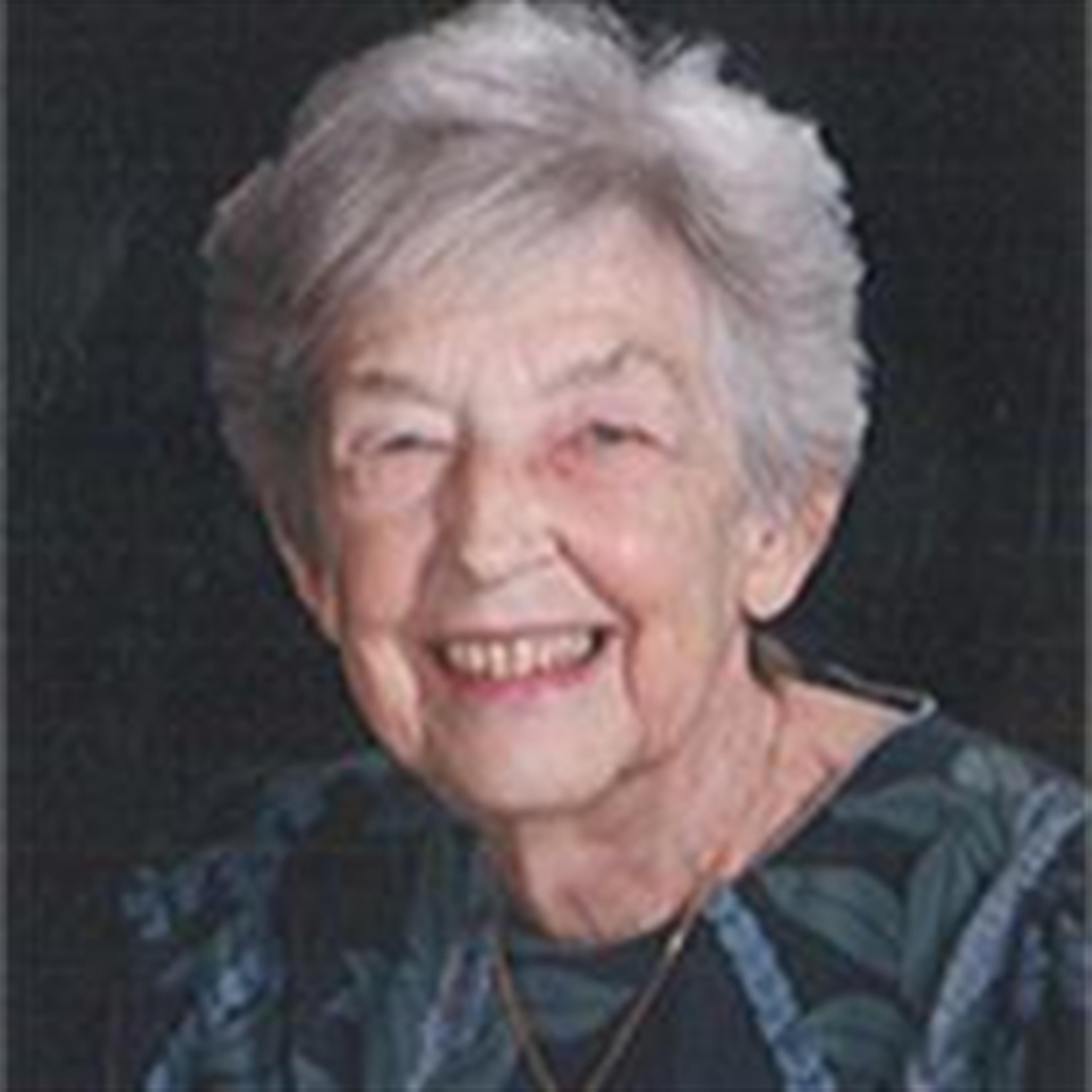 Dr. Carolyn DDS