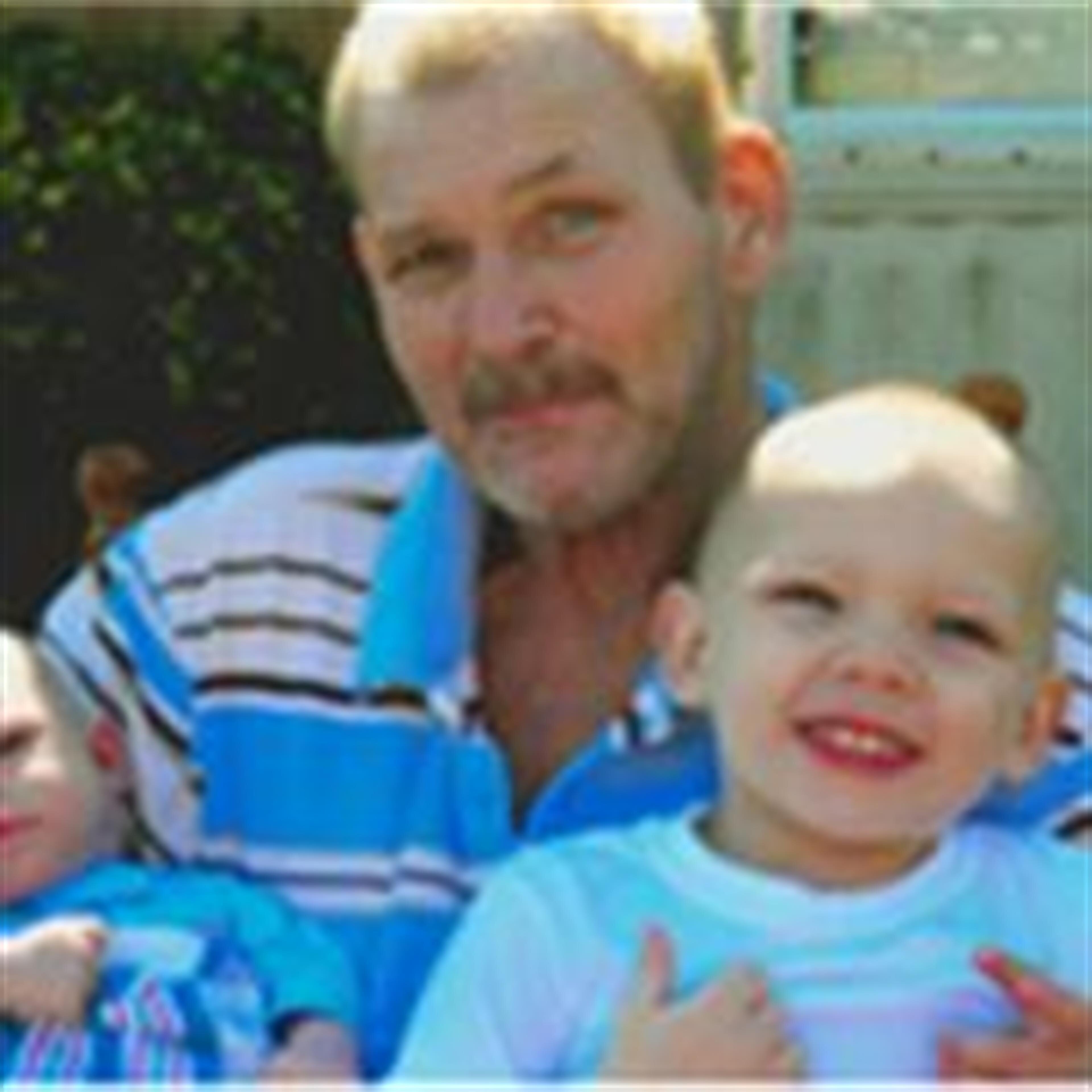 Robert Edward Andrews III