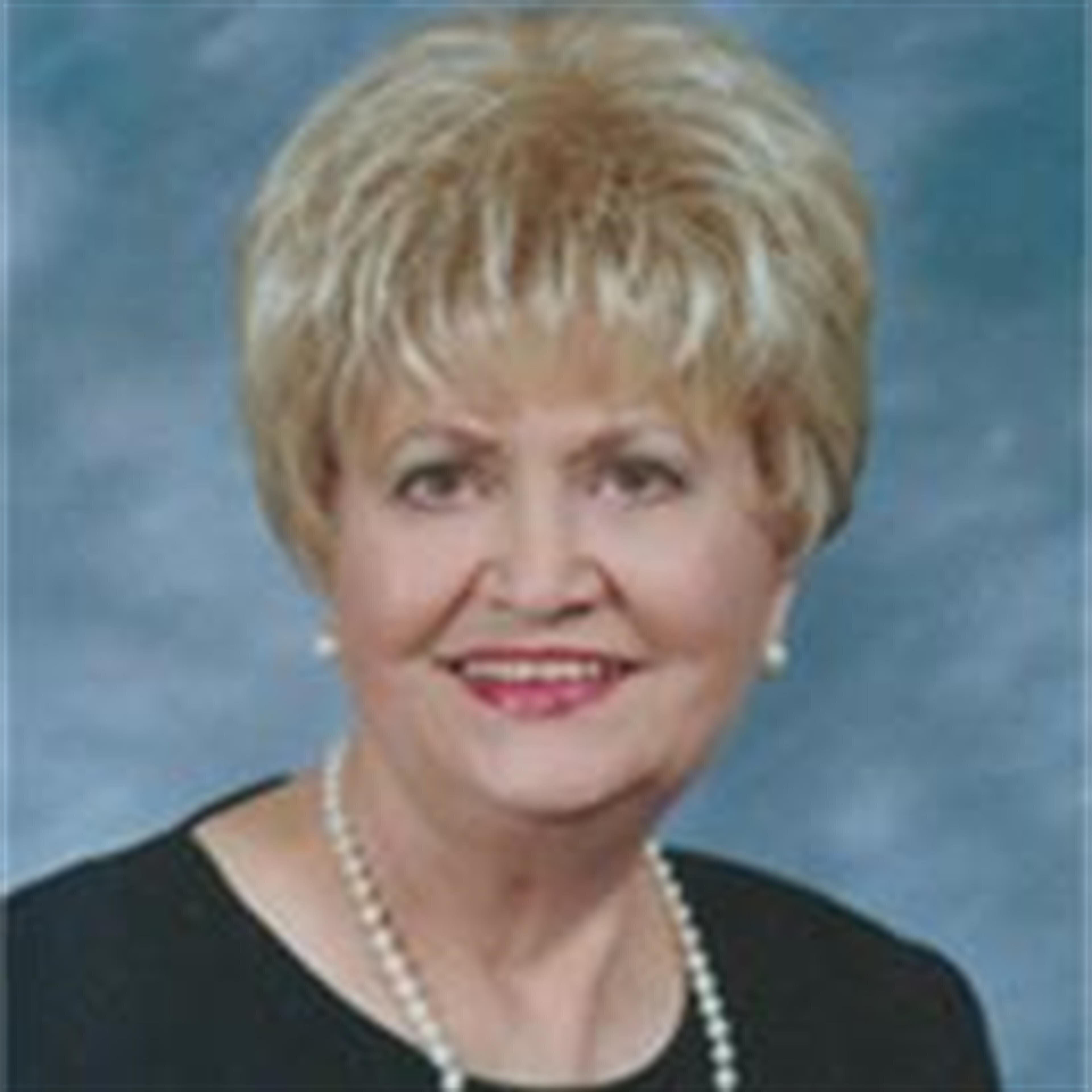 Annie M Lane