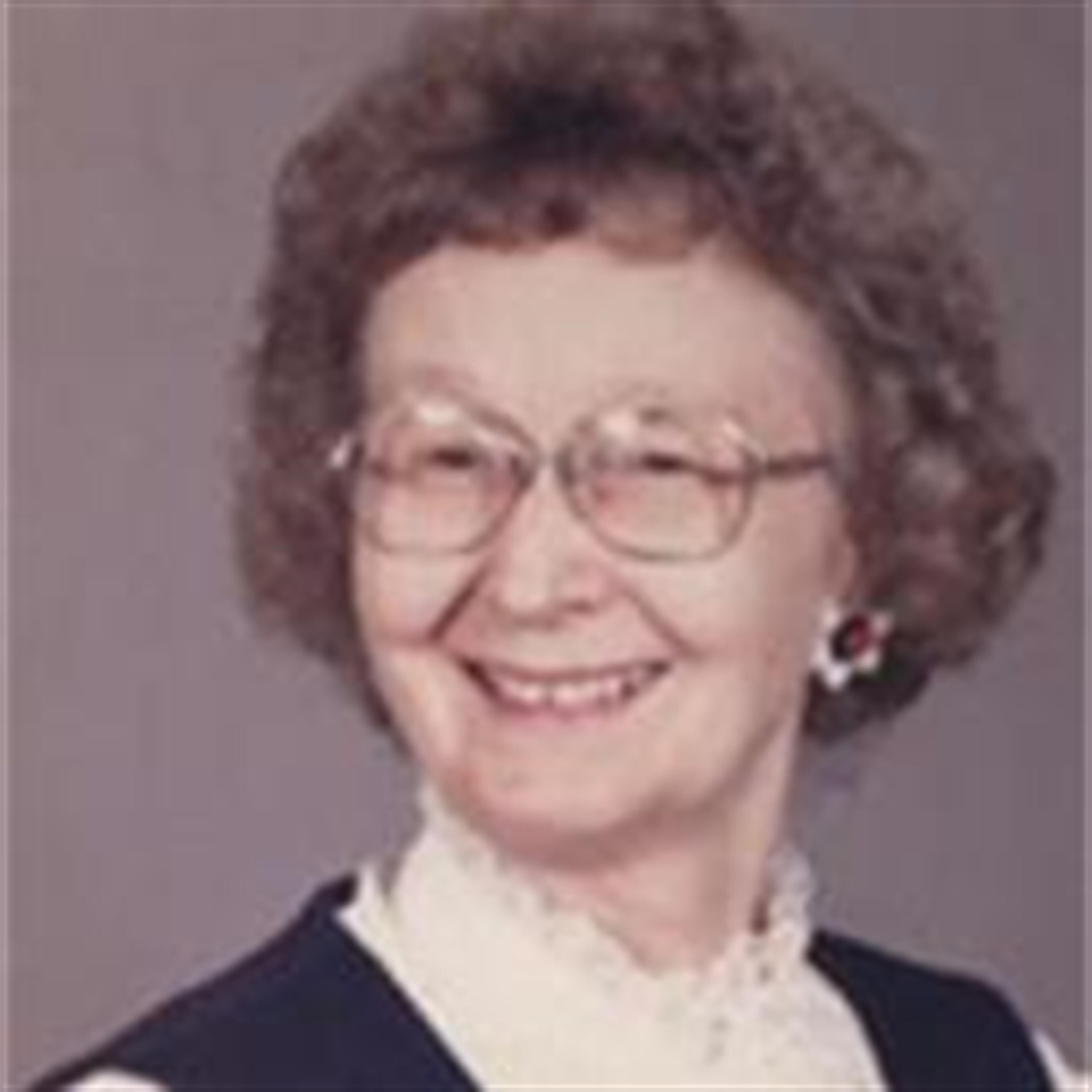 Sallye Mae Simmons Paquette
