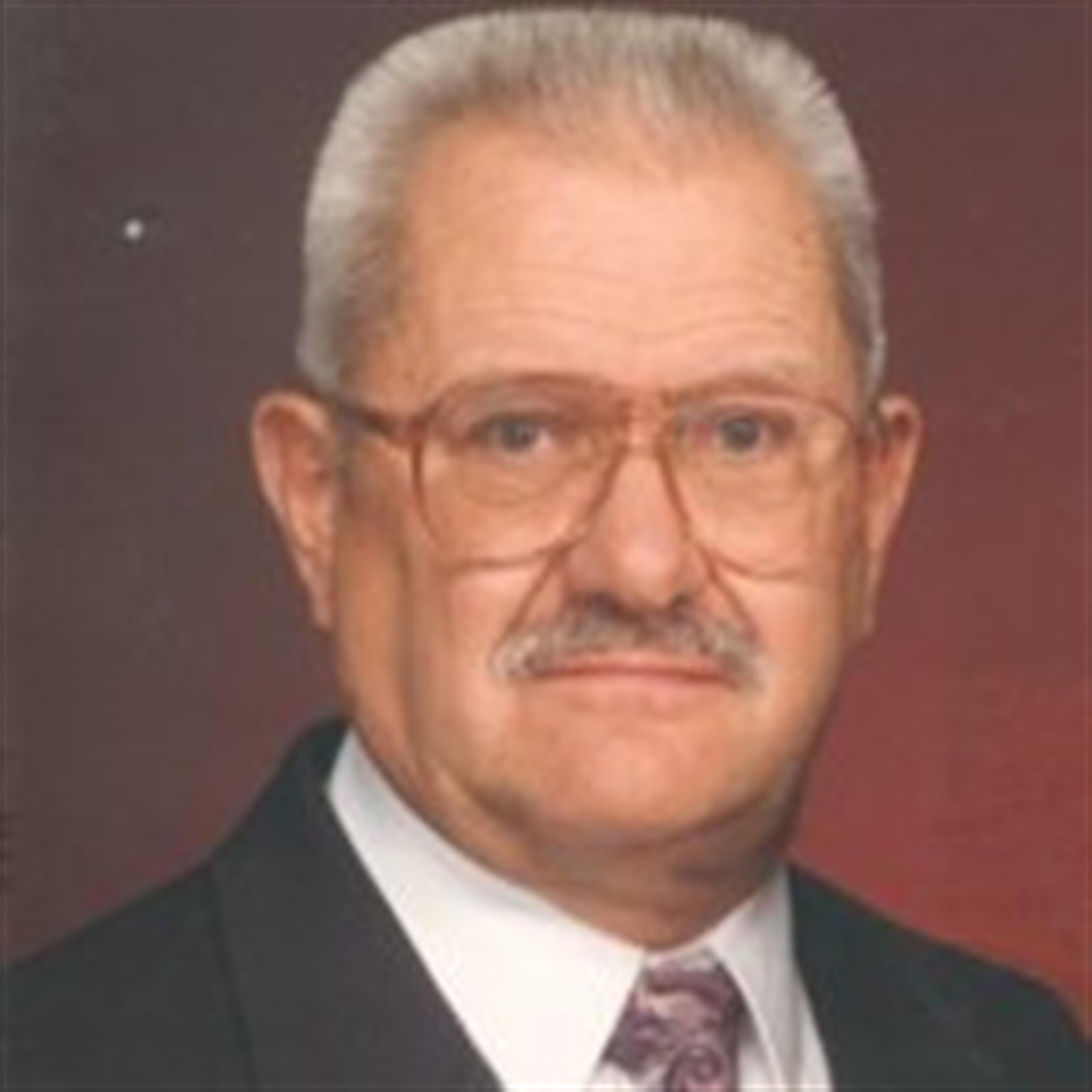 Robert  L. Bodnar 