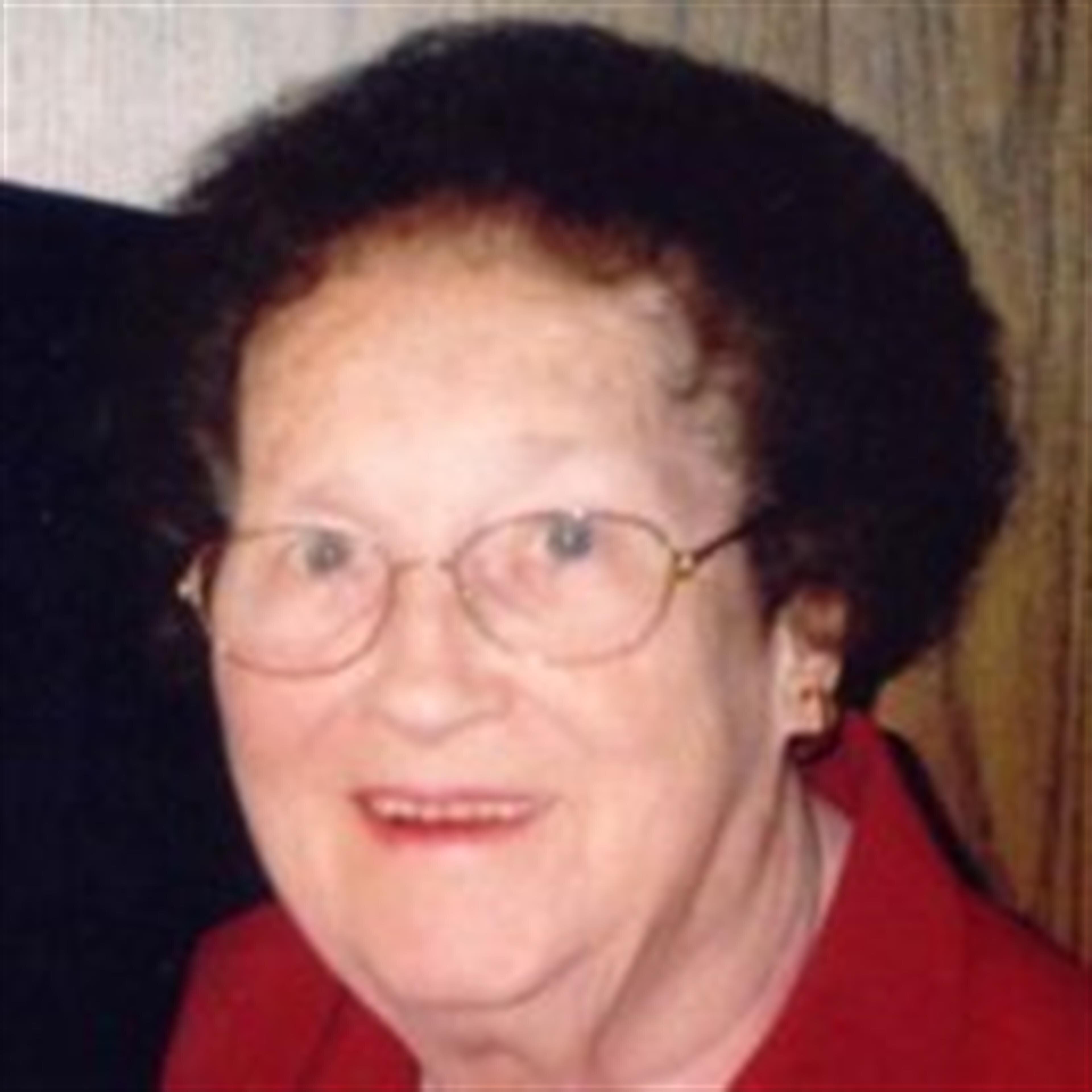 Reva Tribble (Lebanon)