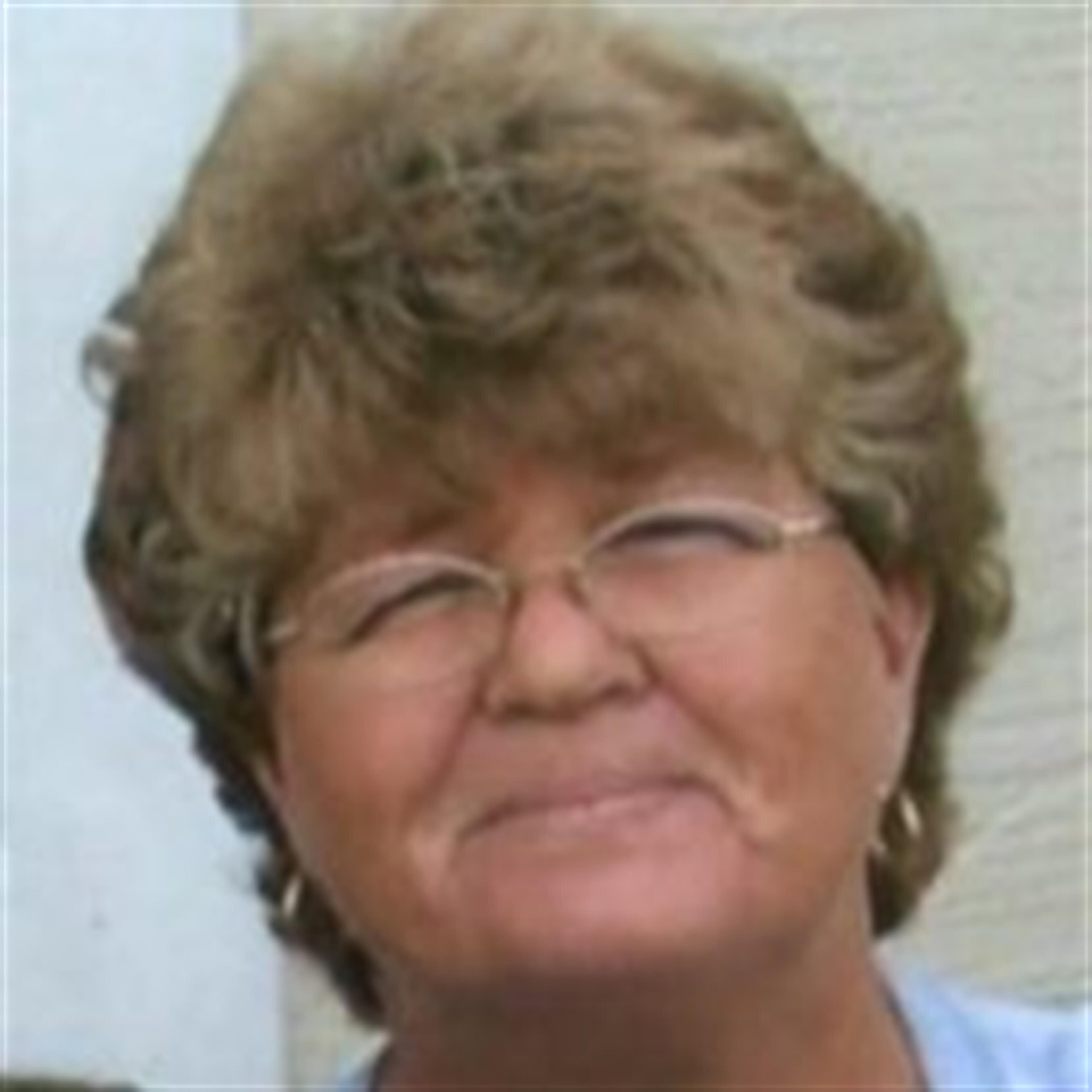 Linda "Ninny" Graves
