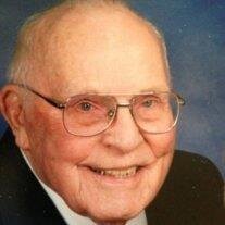 Edwin "Ed" Carlson