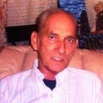 Robert Upright Sr.