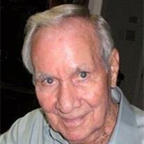 Tom Lowder