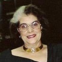 Elvira M. Serra