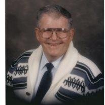 Mr Earl F Trent