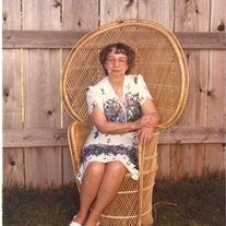 Beatrice "Bea" Gunderson Raymond