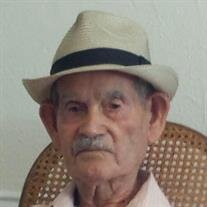 Adriano Aquino