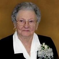 Inez Levergne