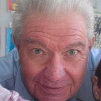 Paul  Savelleas 