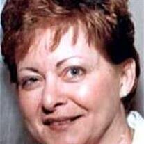 Mrs. Marie R. (DeTraglia) Pellegrino