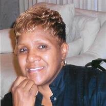 Gloria Mills
