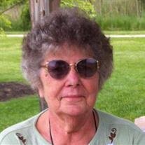 Elaine Flillius