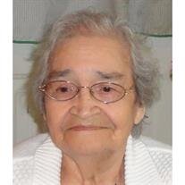 Gloria R Pacheco