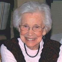 Alice  Lois Smith