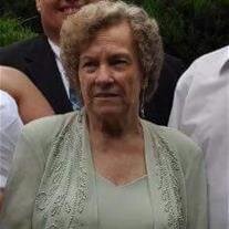 Maxine C Price