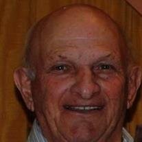 Robert L. 'Buddy'  Lutz
